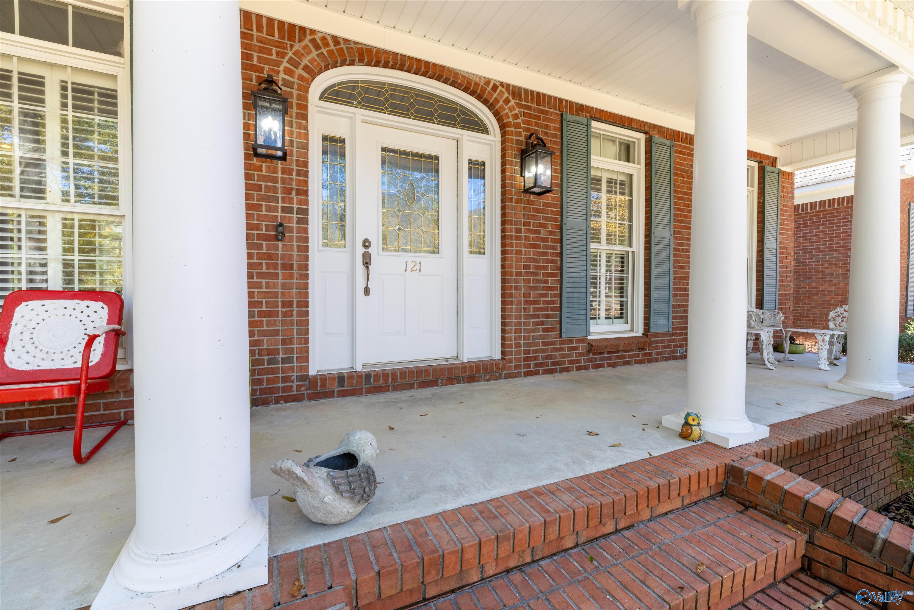 121 Brookhaven Lane