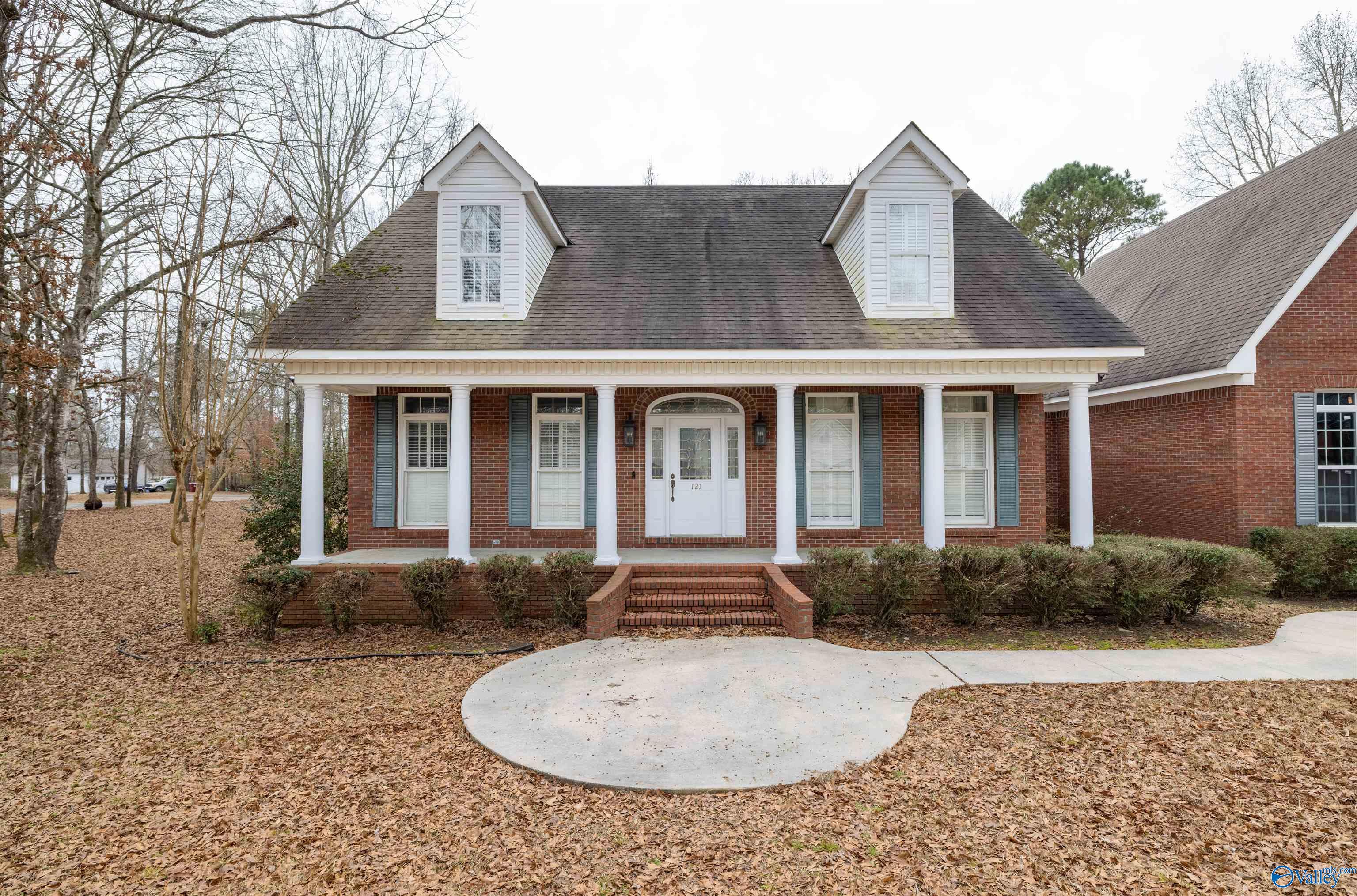 121 Brookhaven Lane