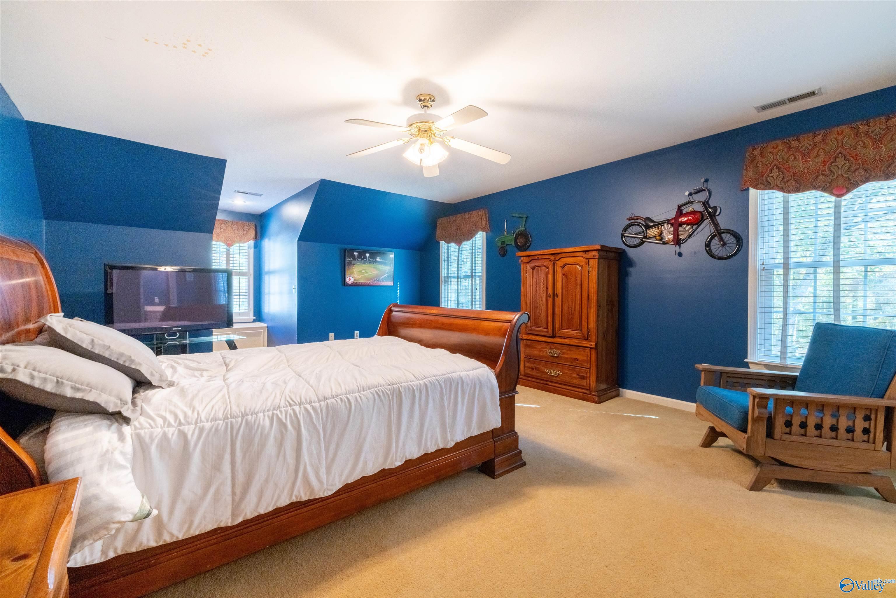 121 Brookhaven Lane