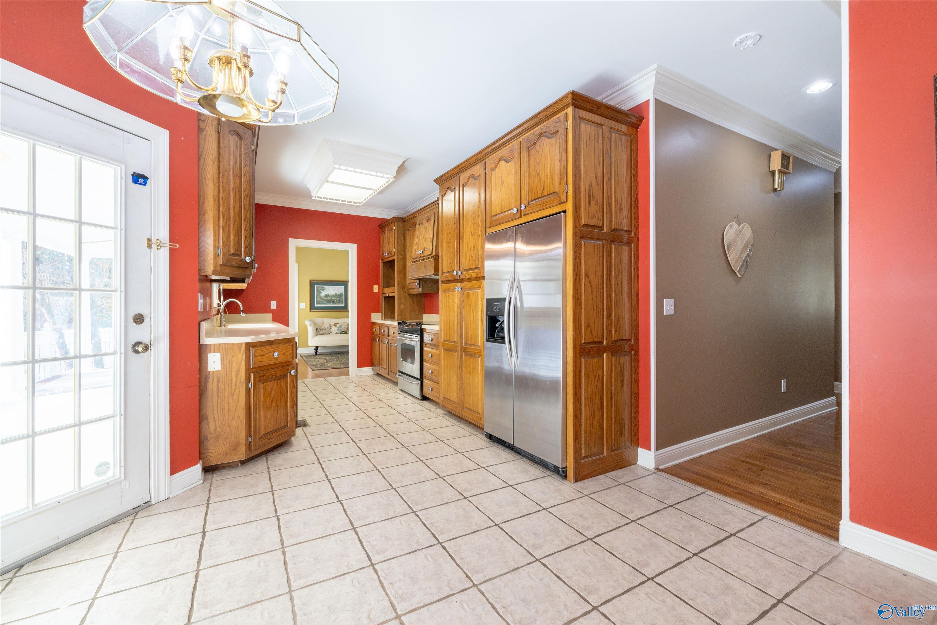 121 Brookhaven Lane