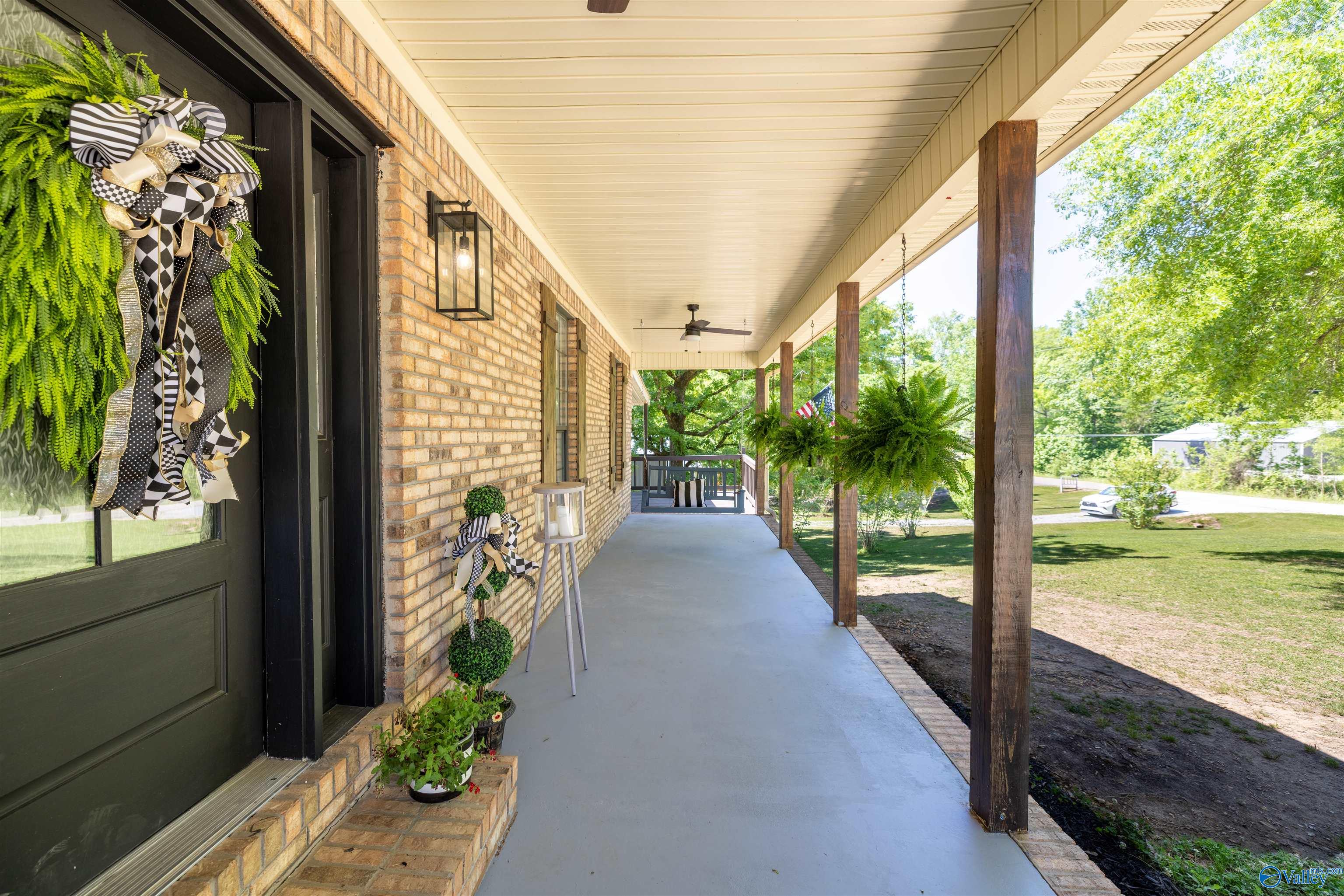 2099 County Road 1