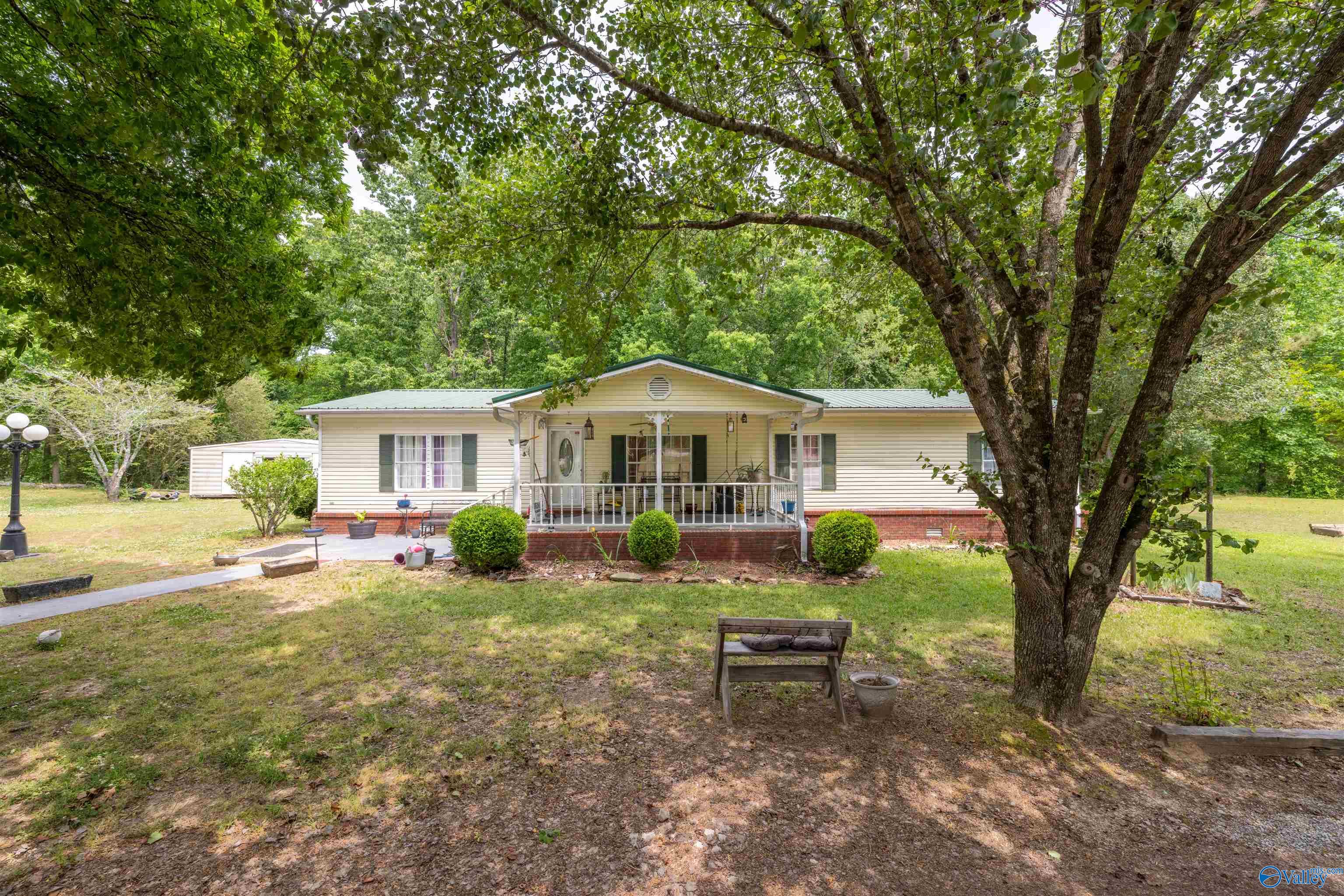 804 Bexar Avenue W
