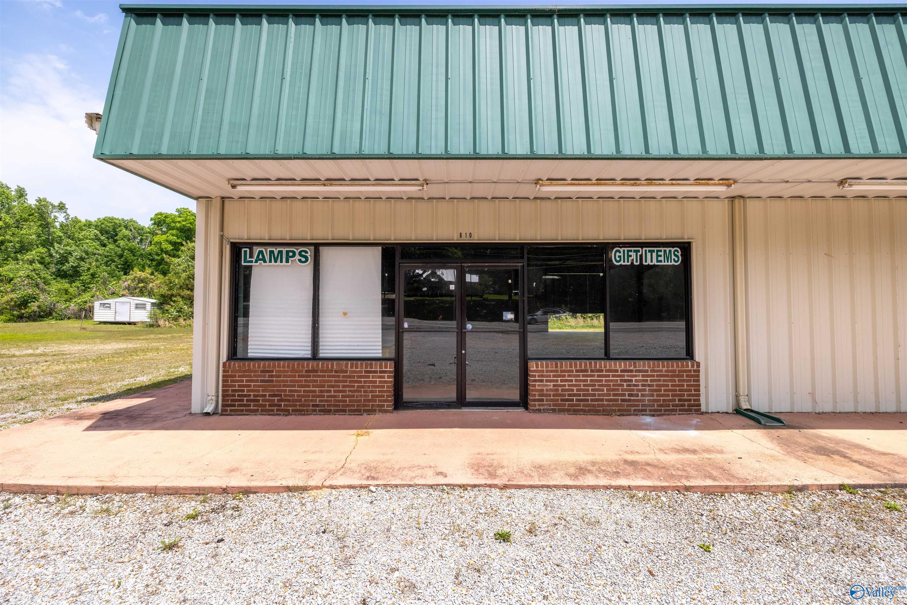 804 Bexar Avenue W