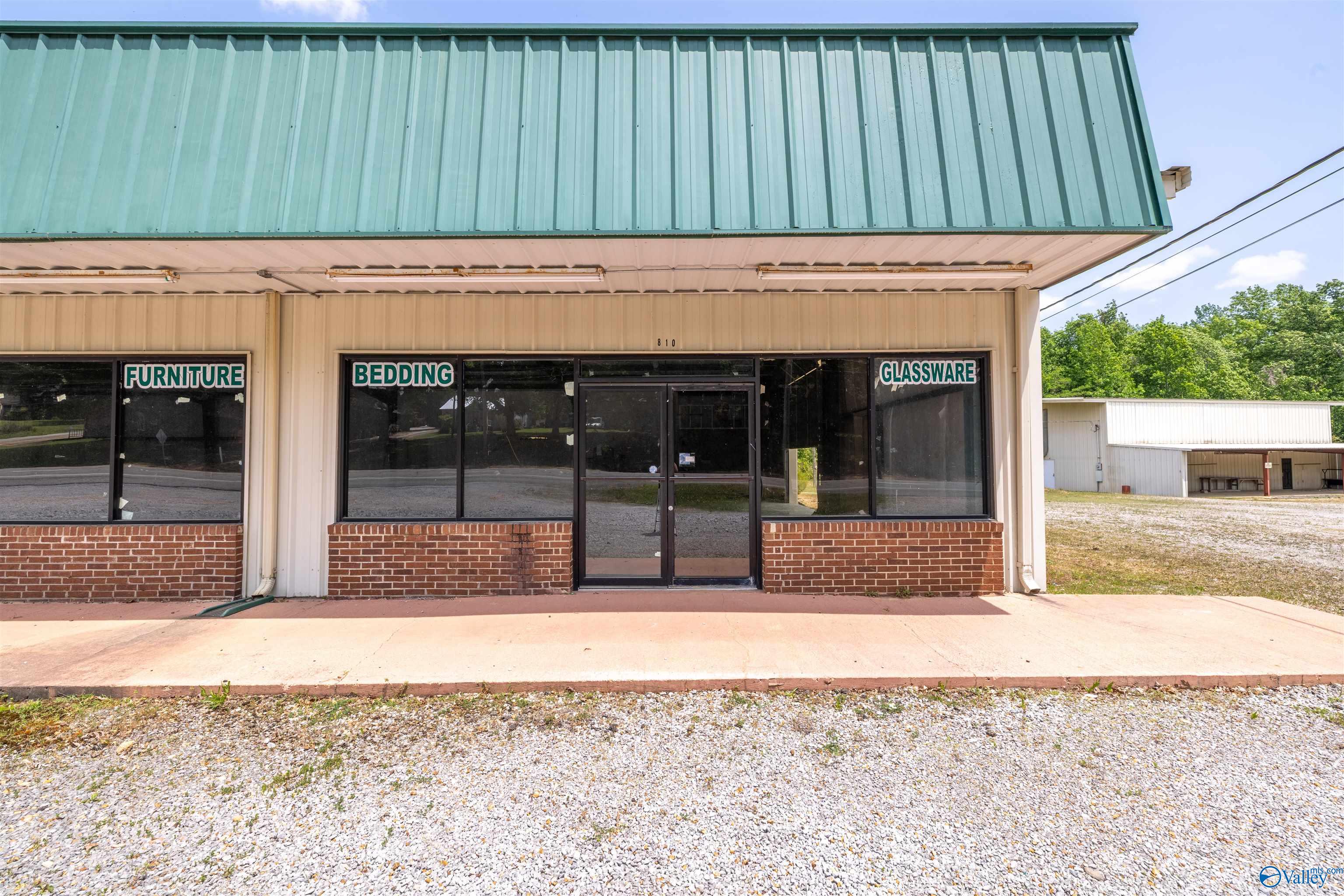 804 Bexar Avenue W