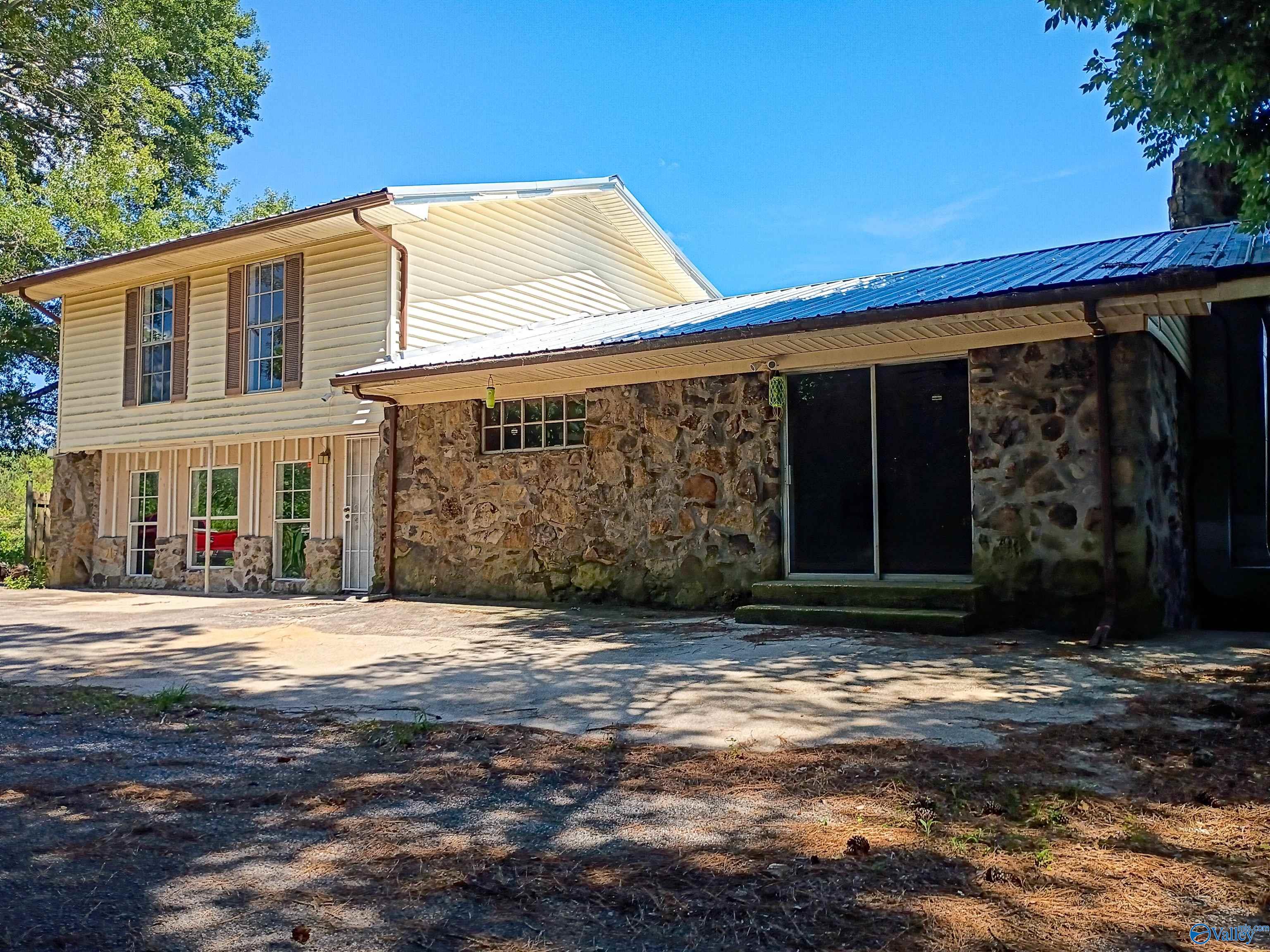 414 Buckhorn Trail