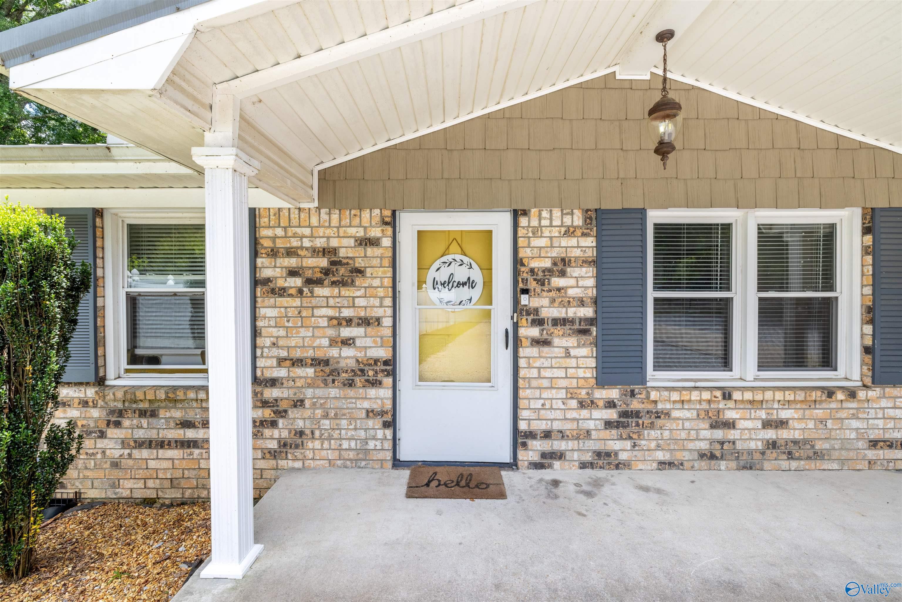 350 Lakeview Drive