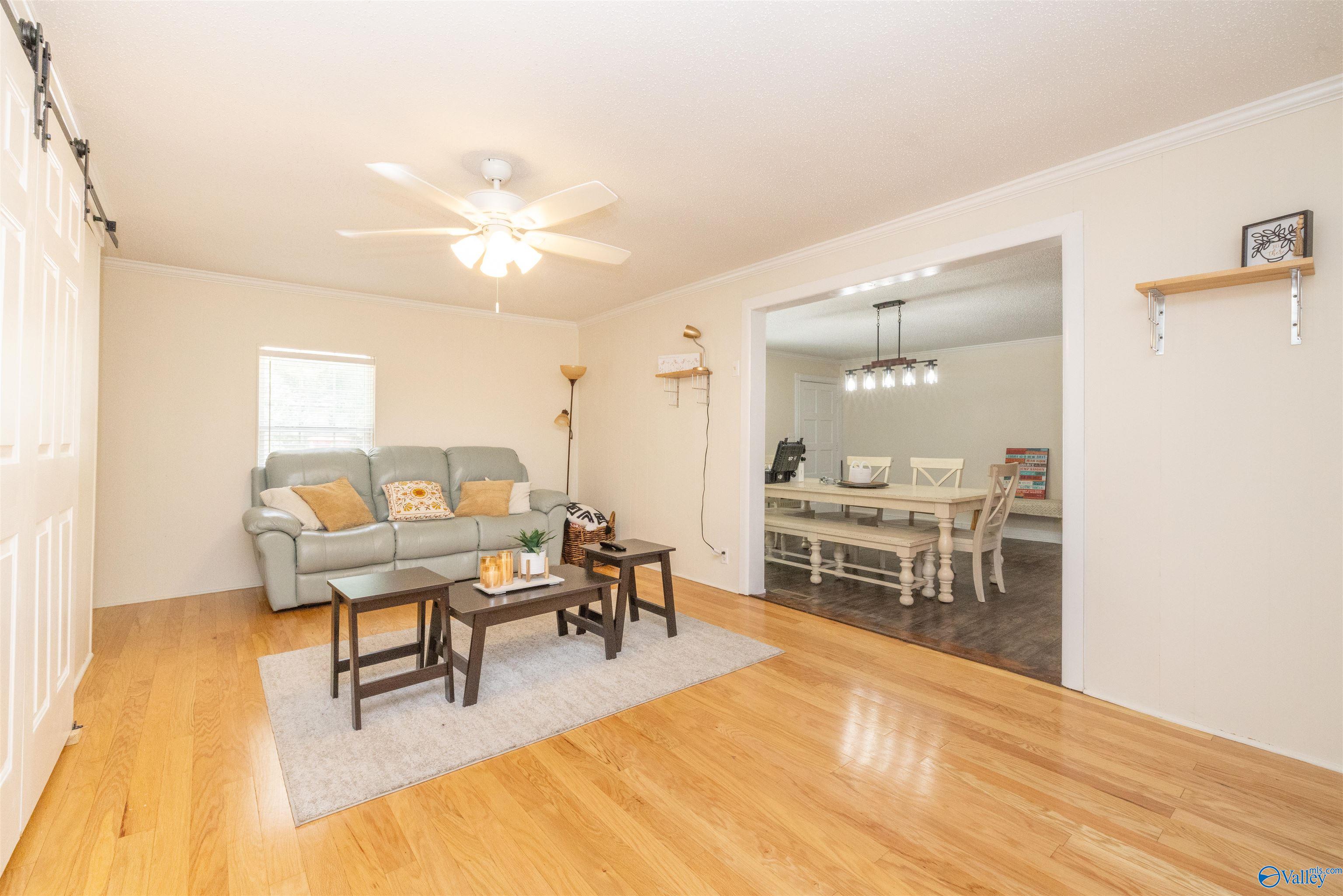 350 Lakeview Drive