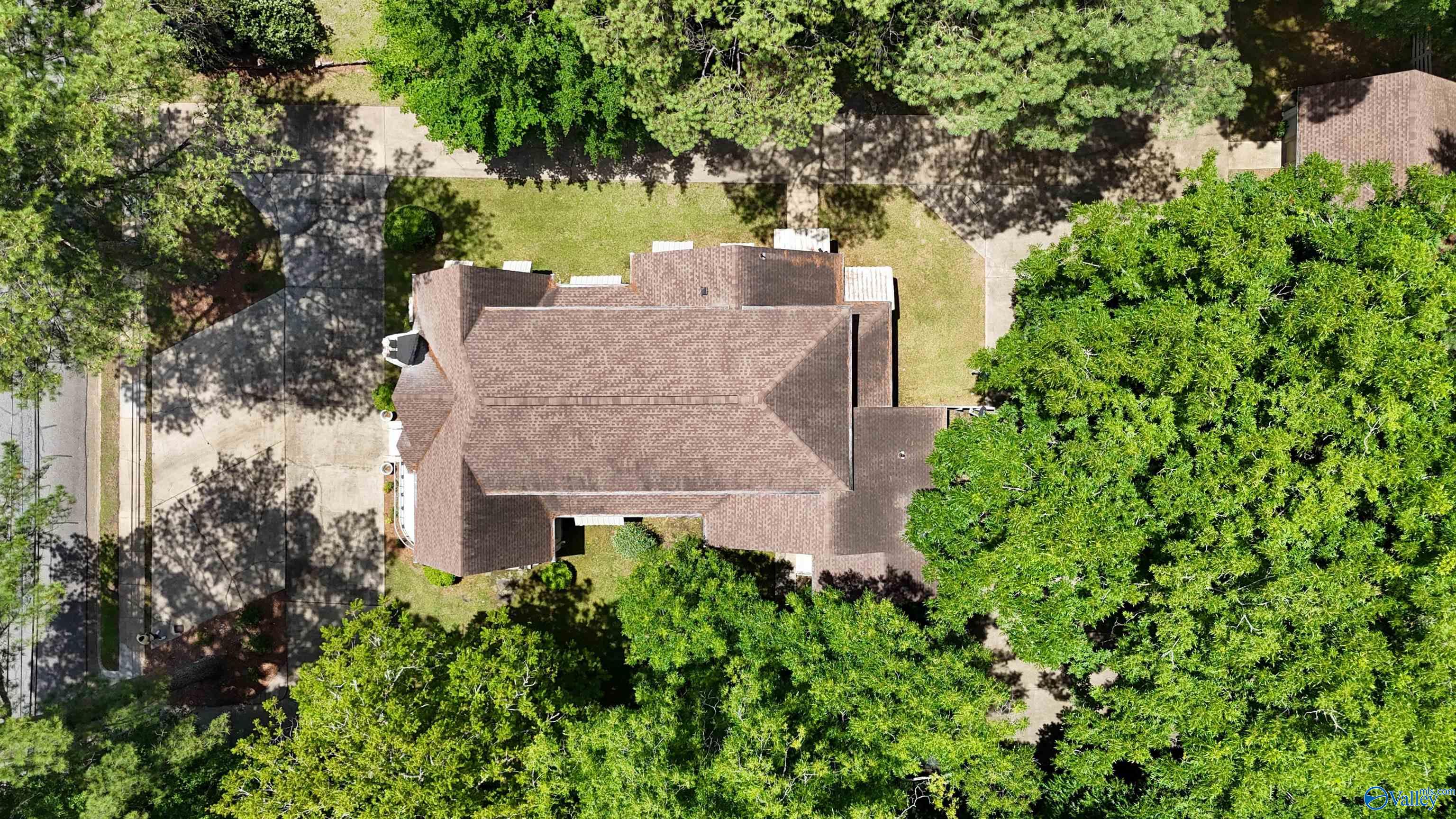 278 Bexar Avenue W