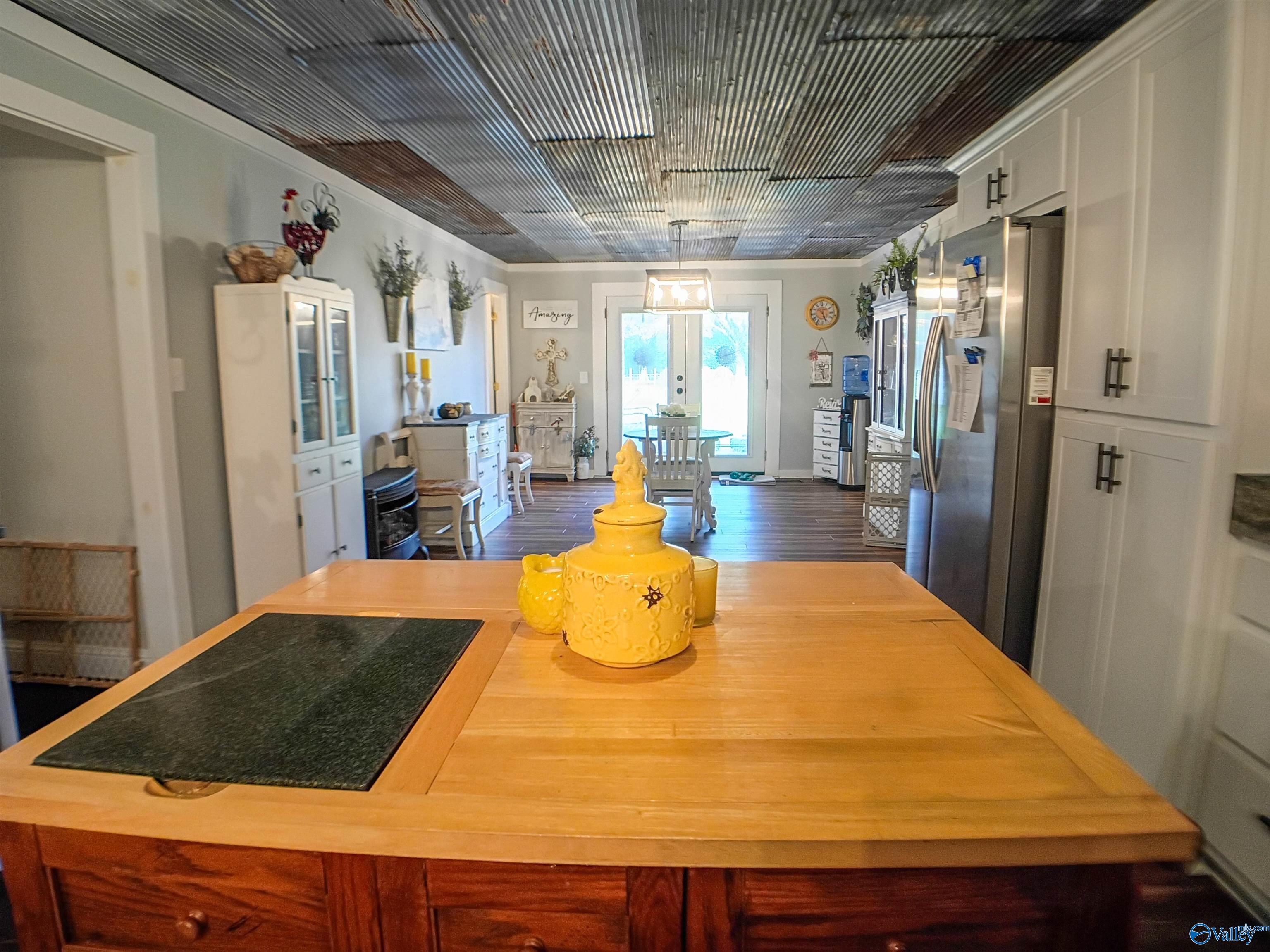 186 Flagstone Trail