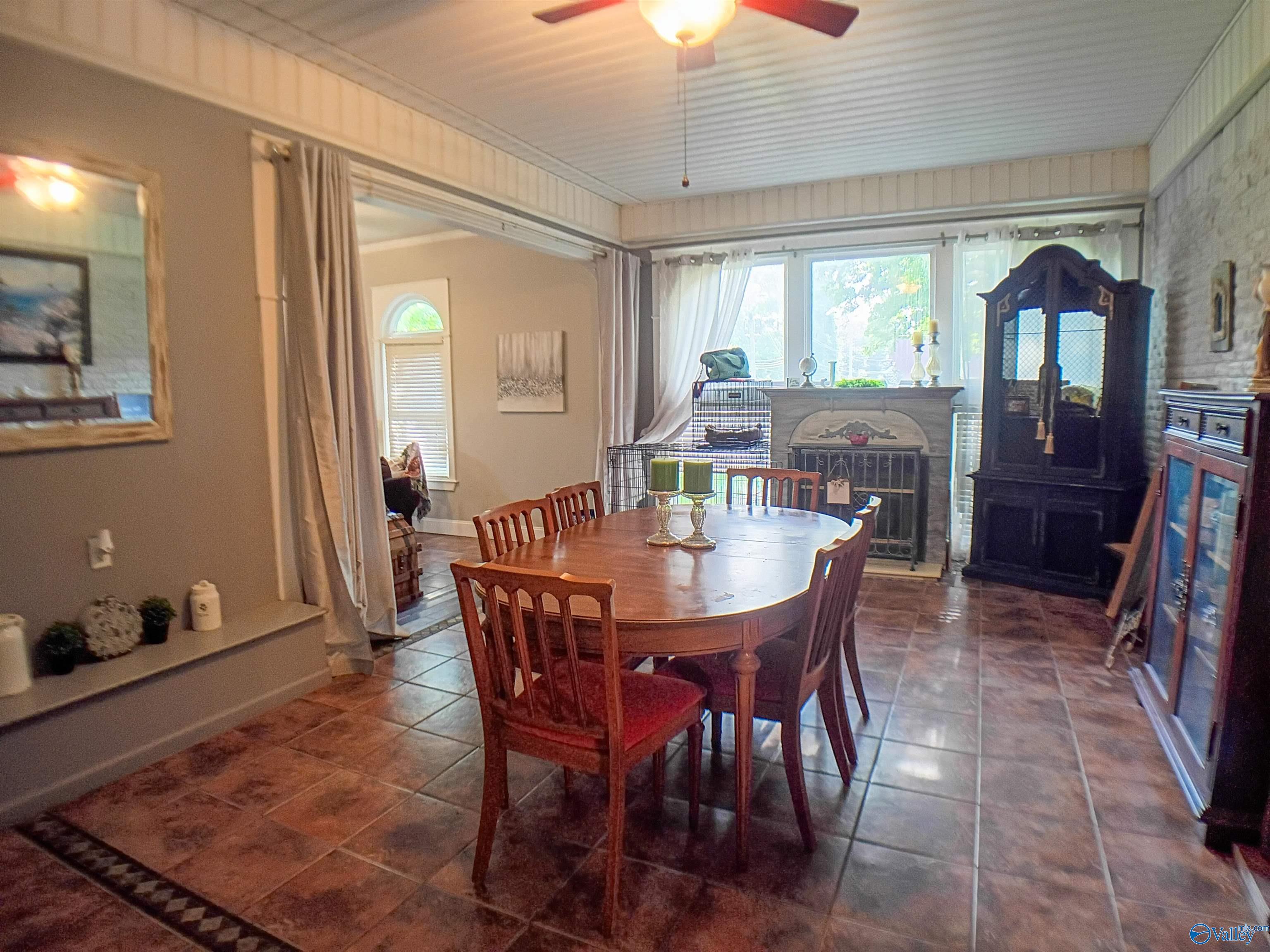 186 Flagstone Trail