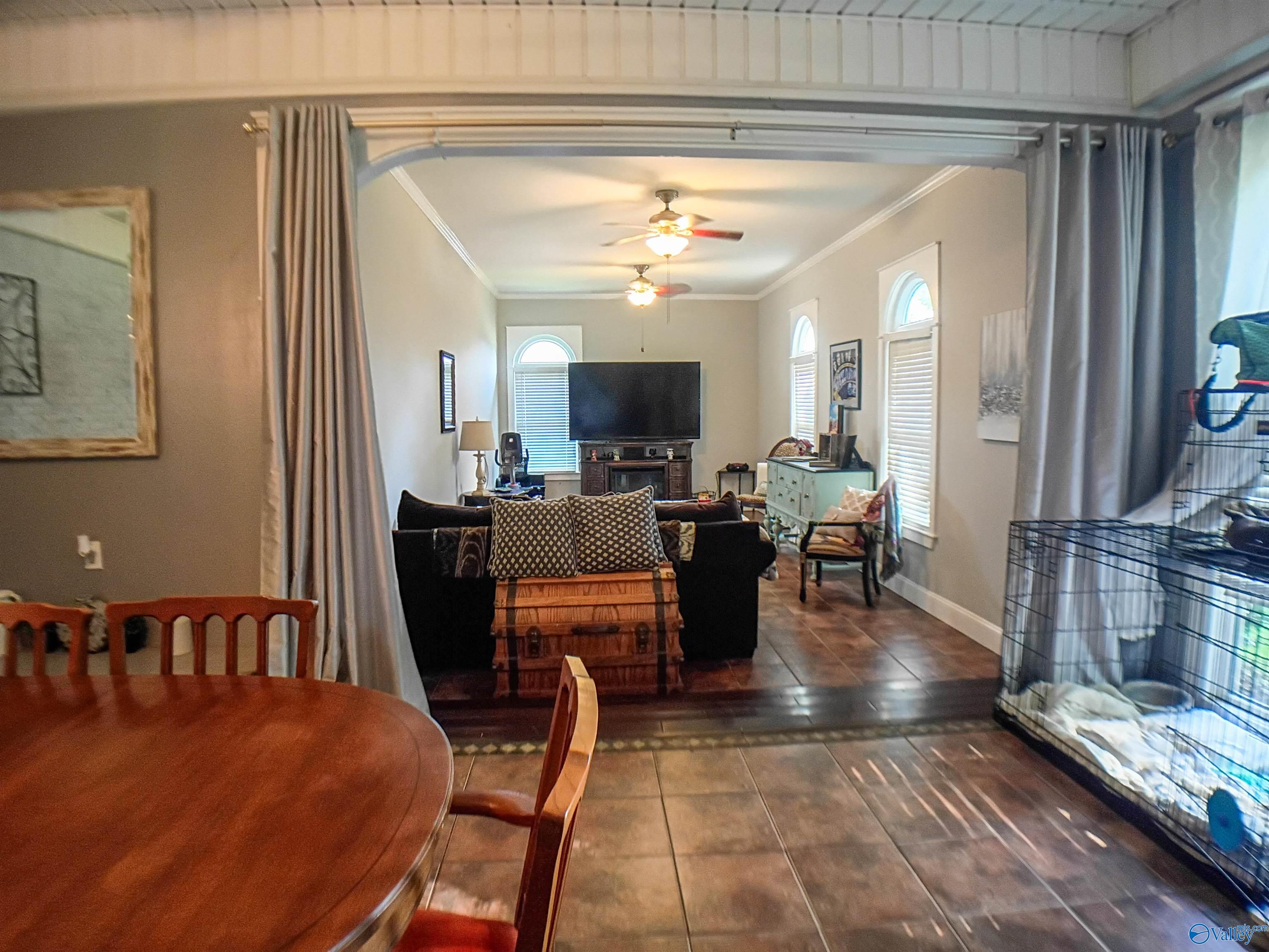 186 Flagstone Trail