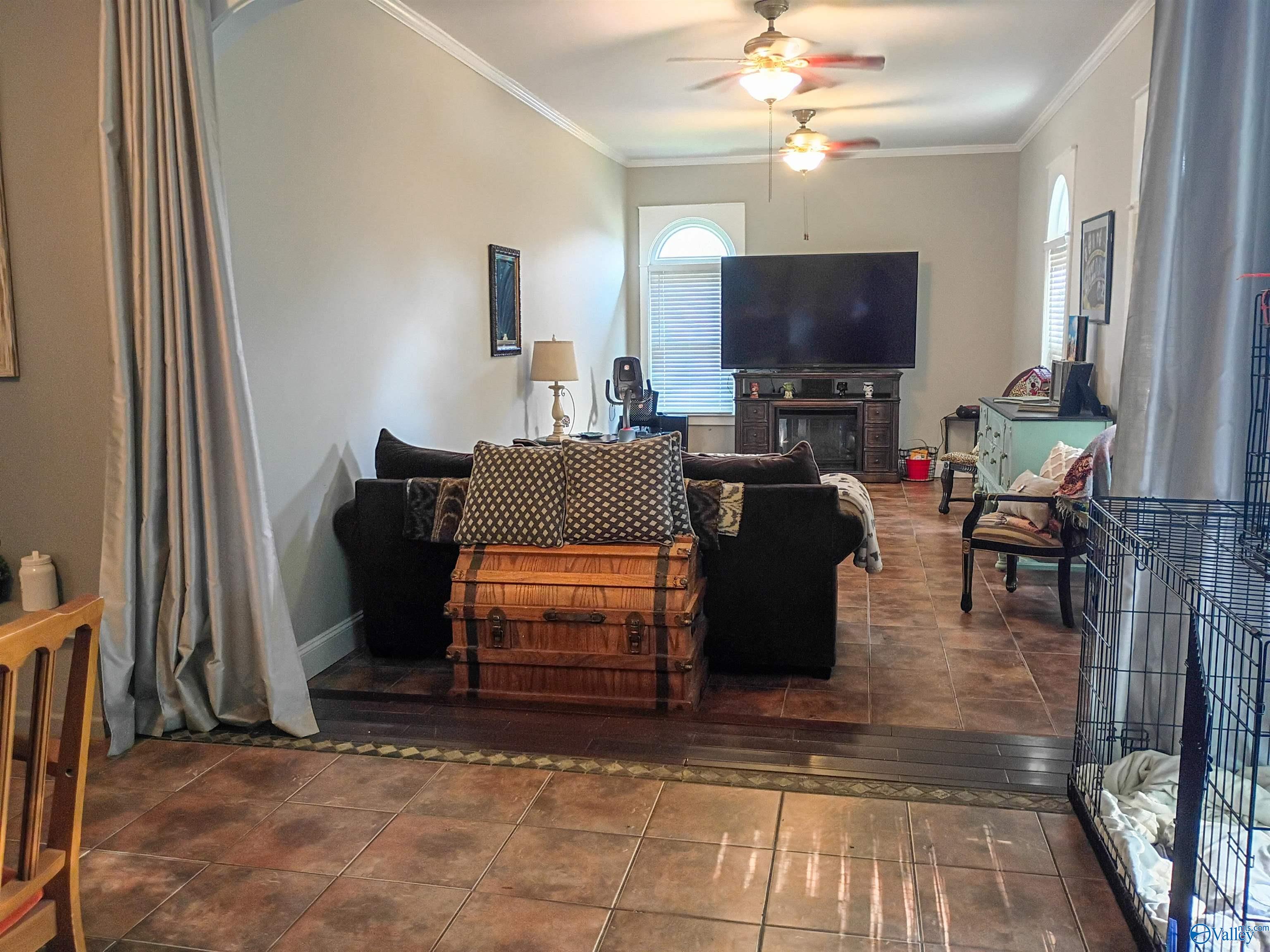 186 Flagstone Trail