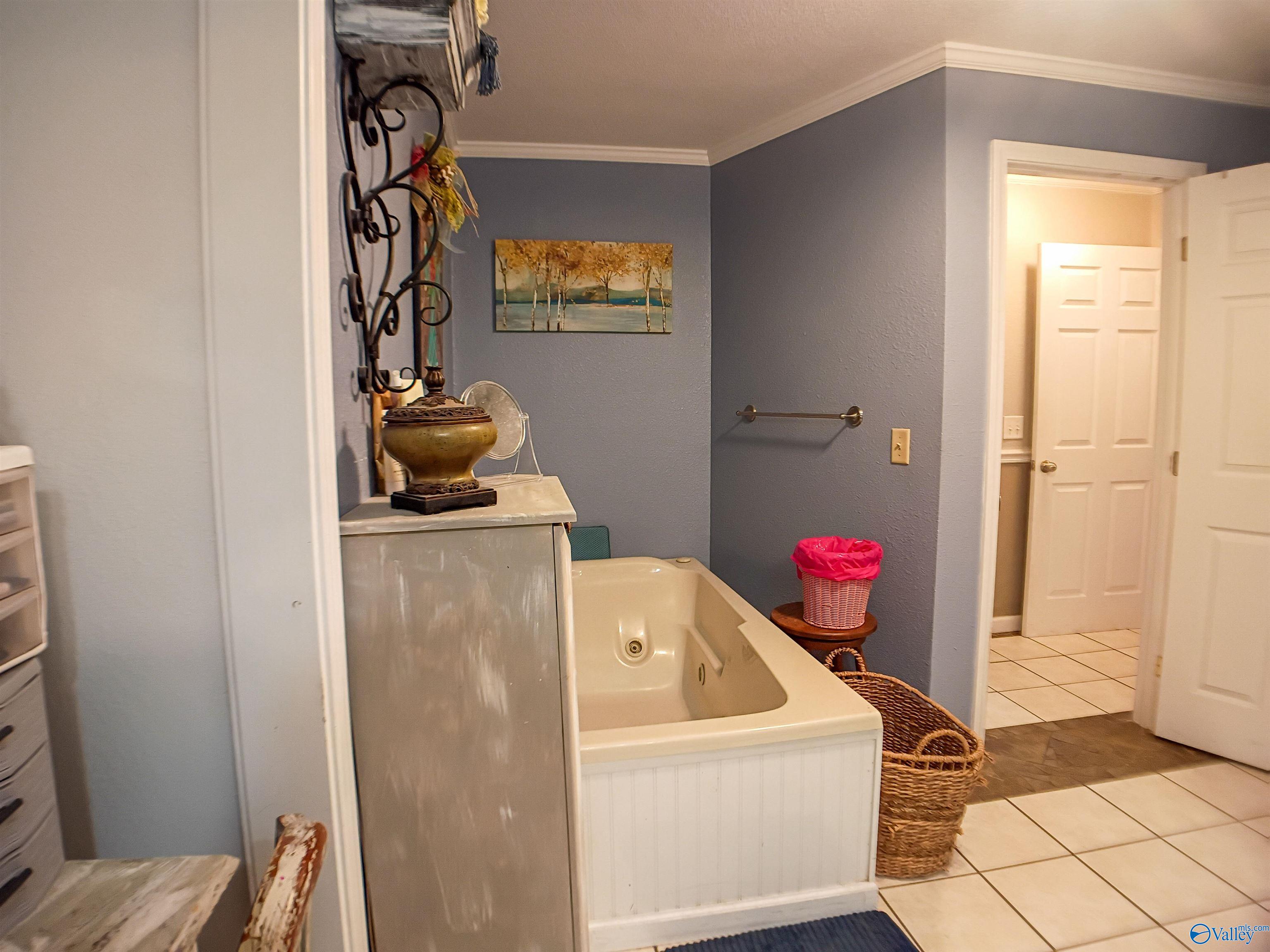 186 Flagstone Trail