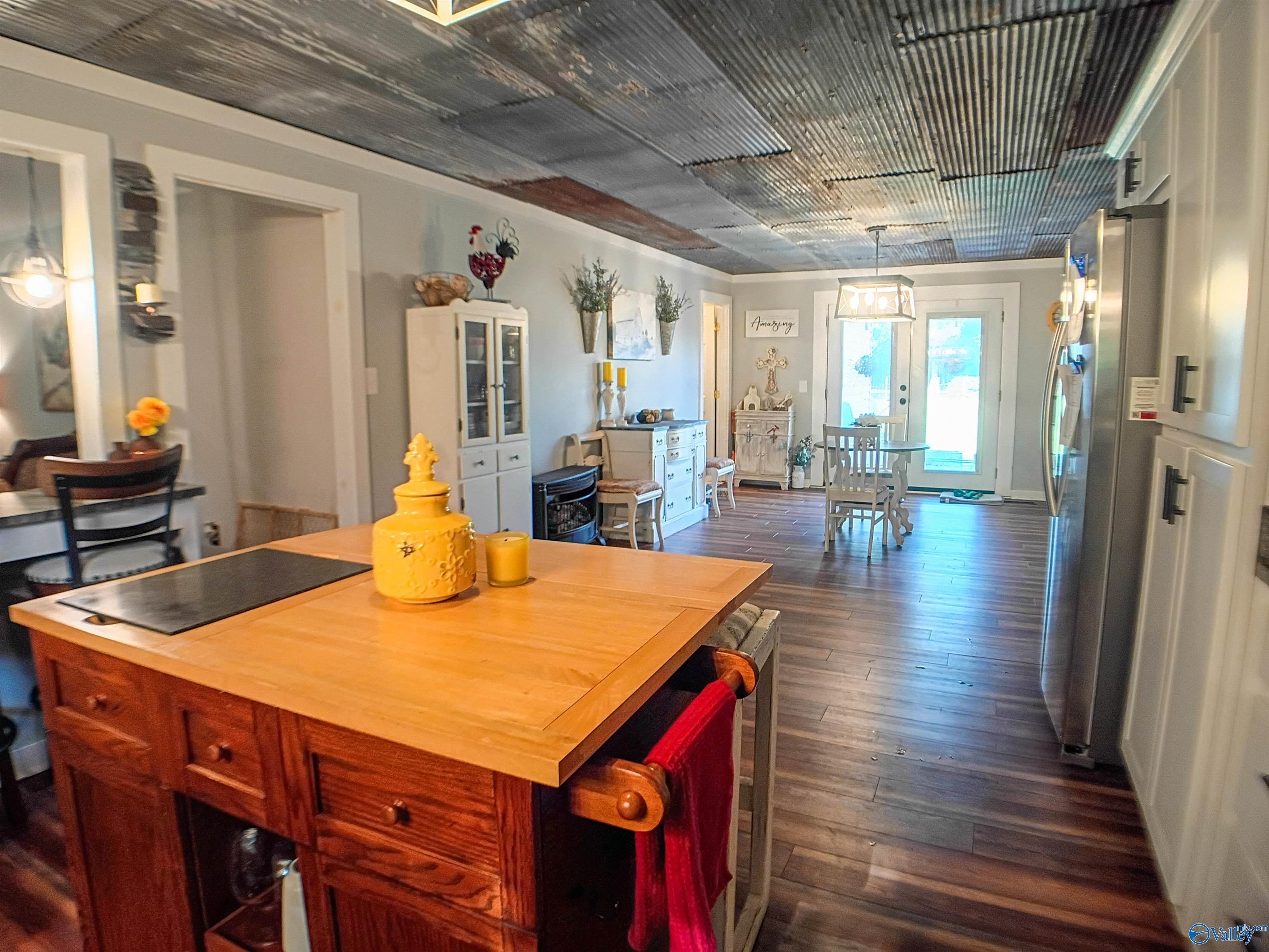 186 Flagstone Trail