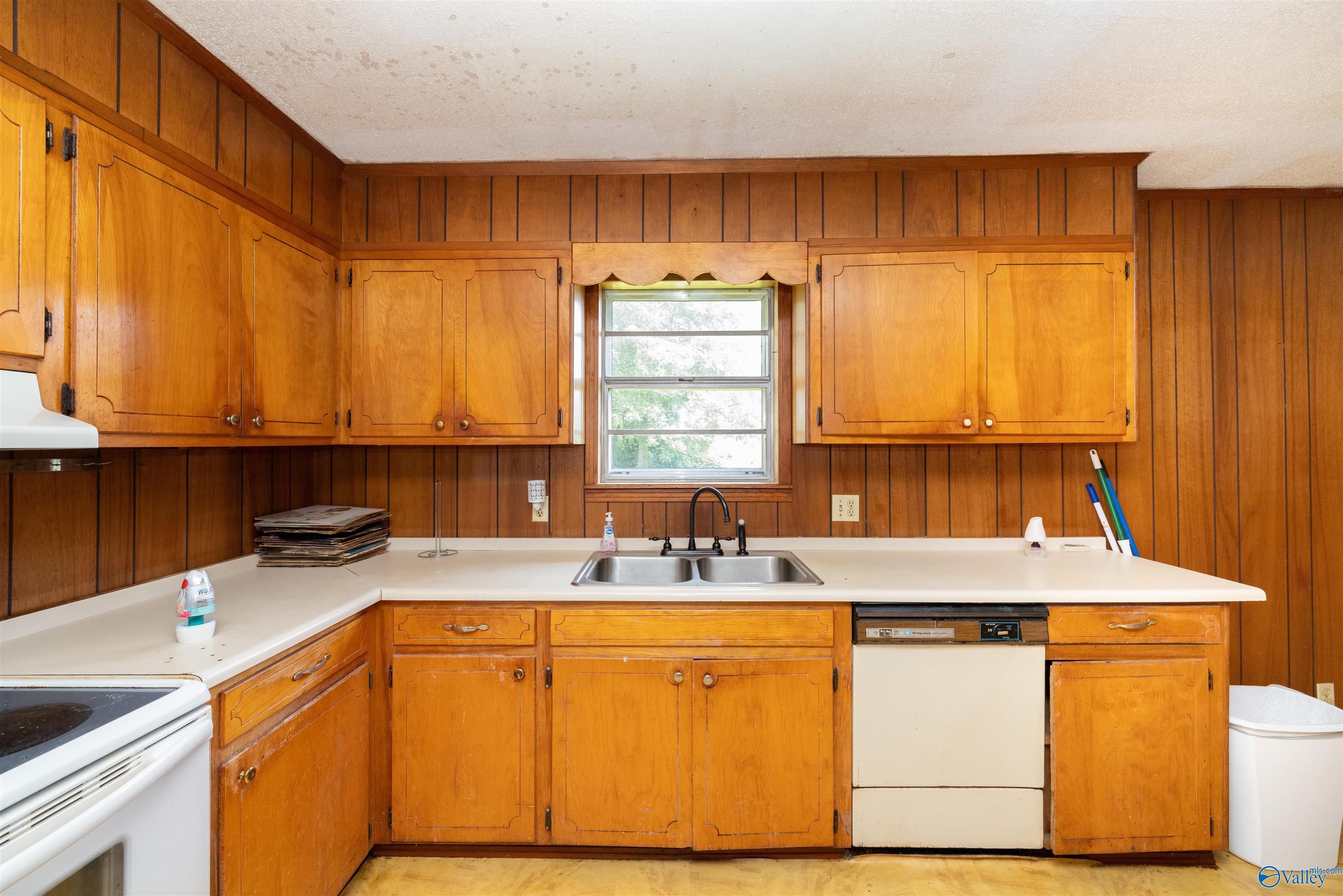918 Scott Drive