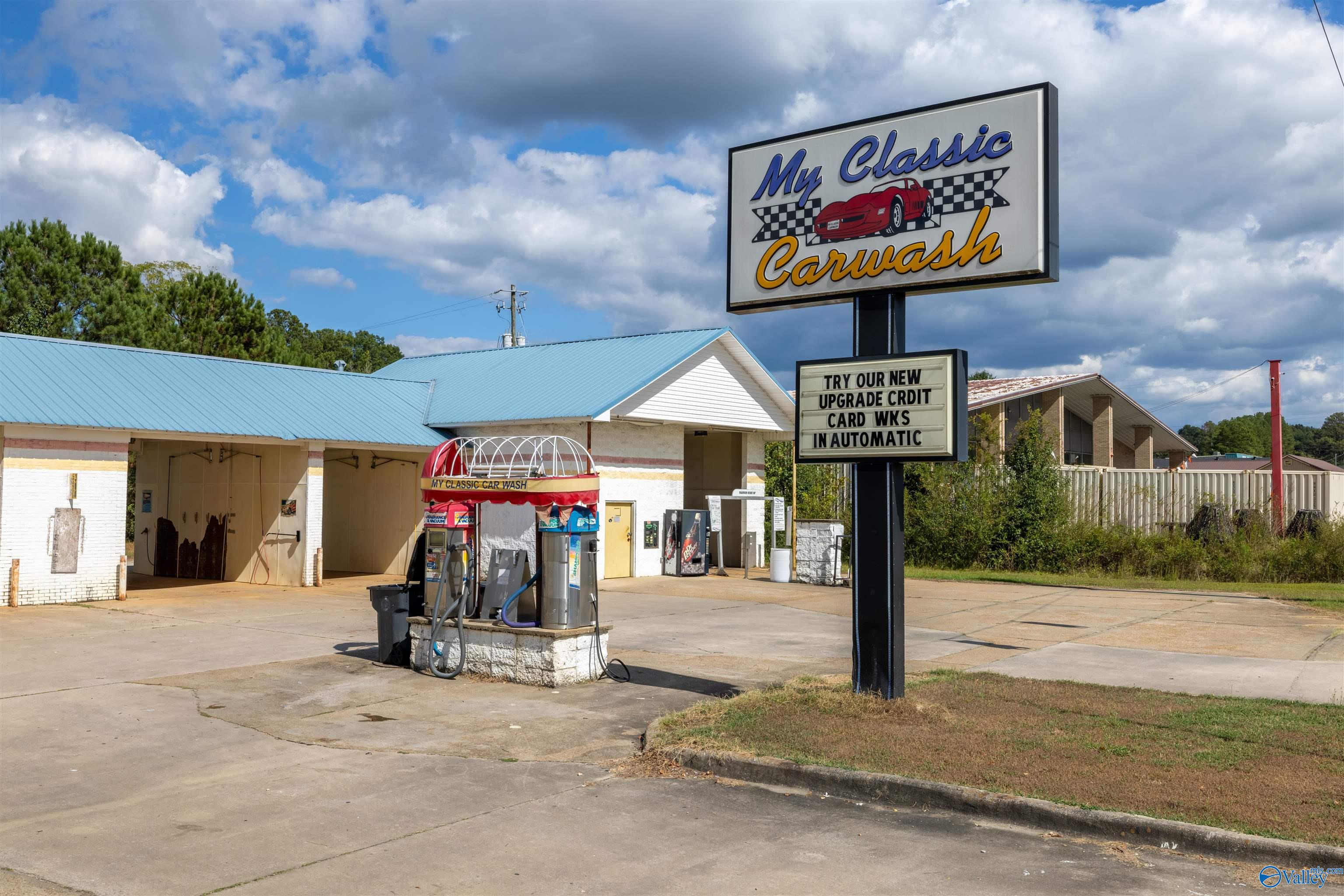 2522 US Highway 43