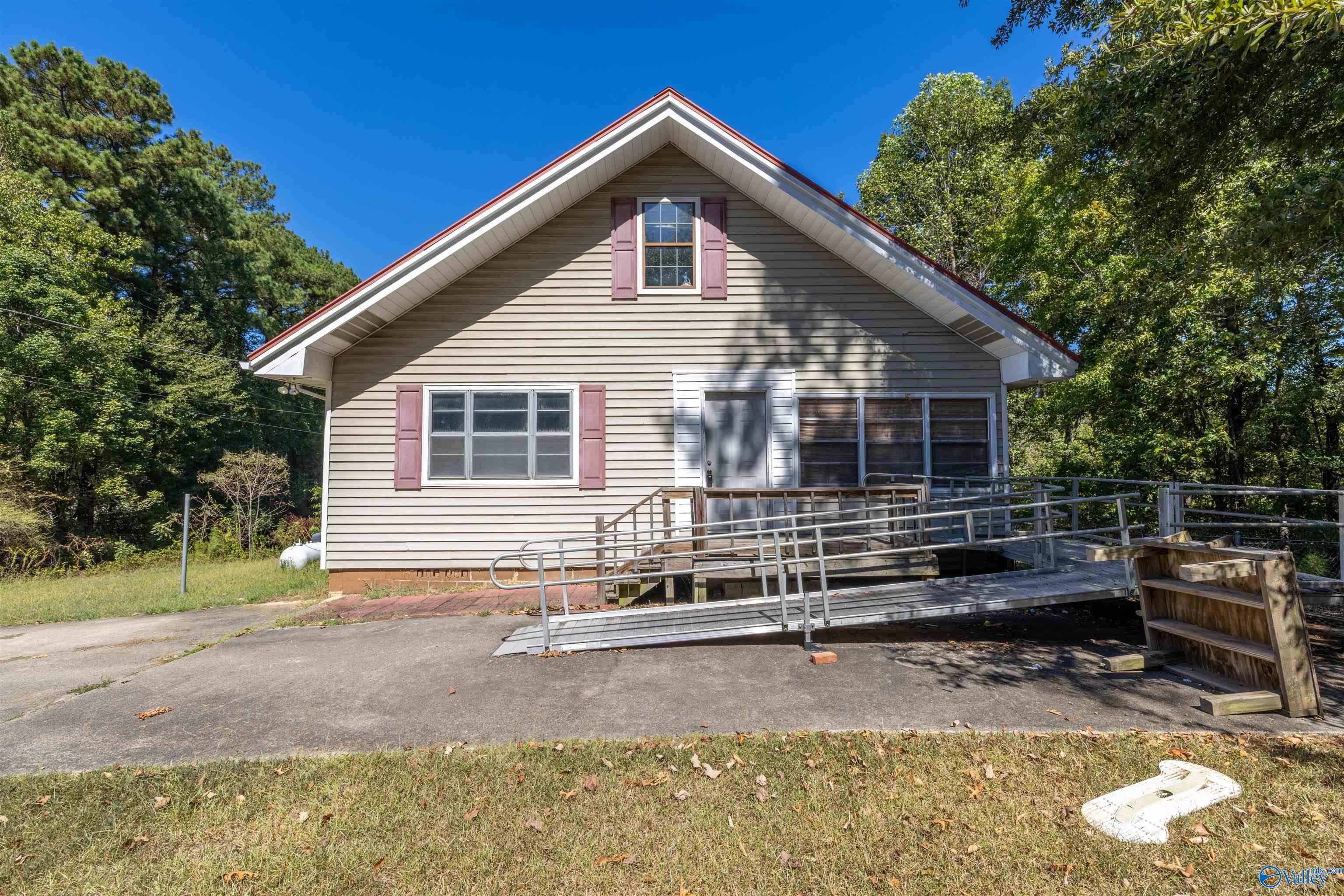 10535 Highway 269