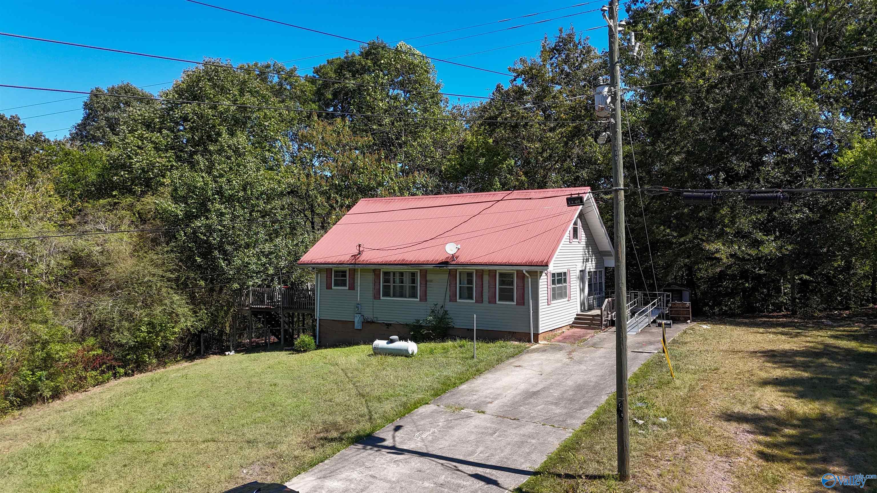 10535 Highway 269