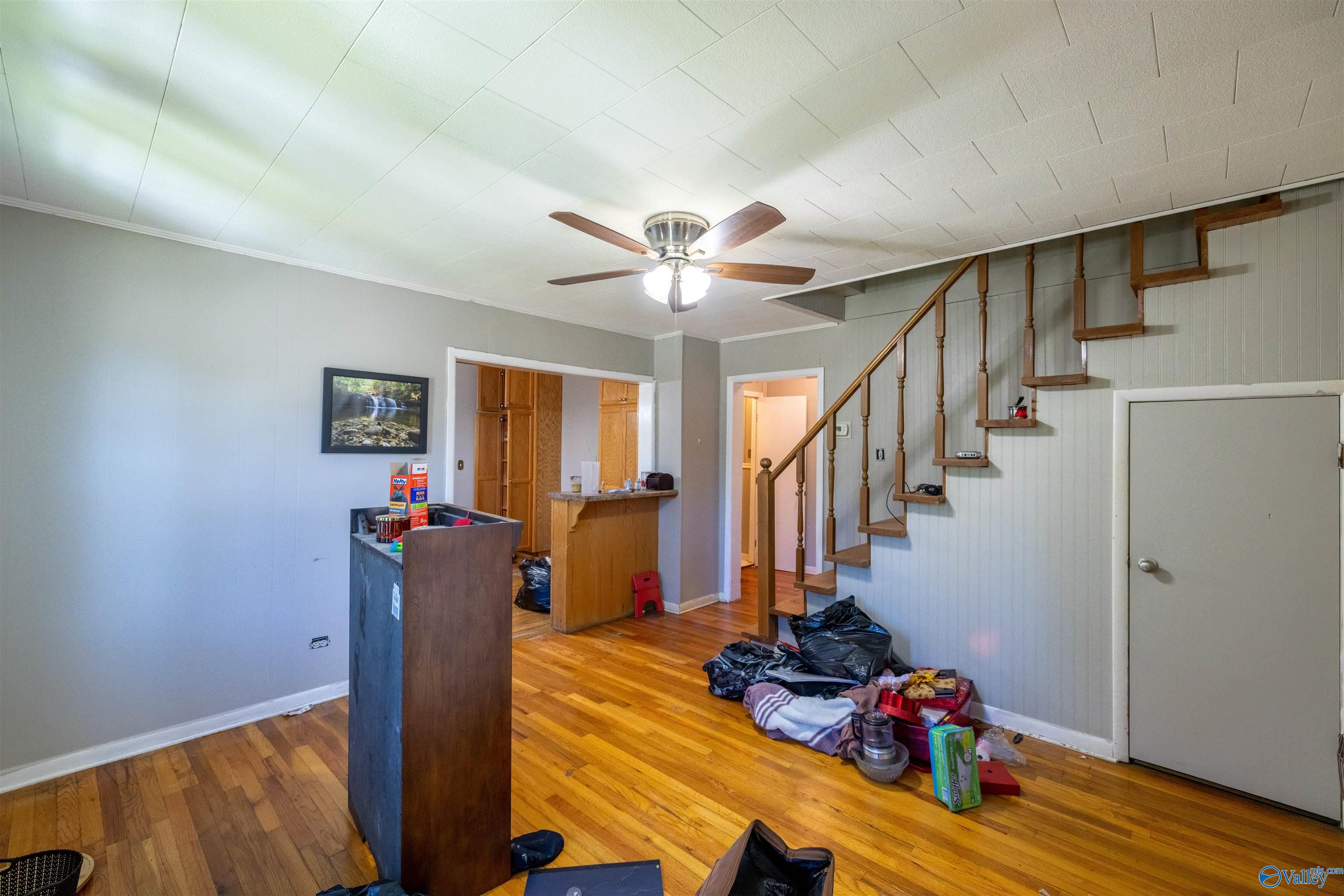 10535 Highway 269