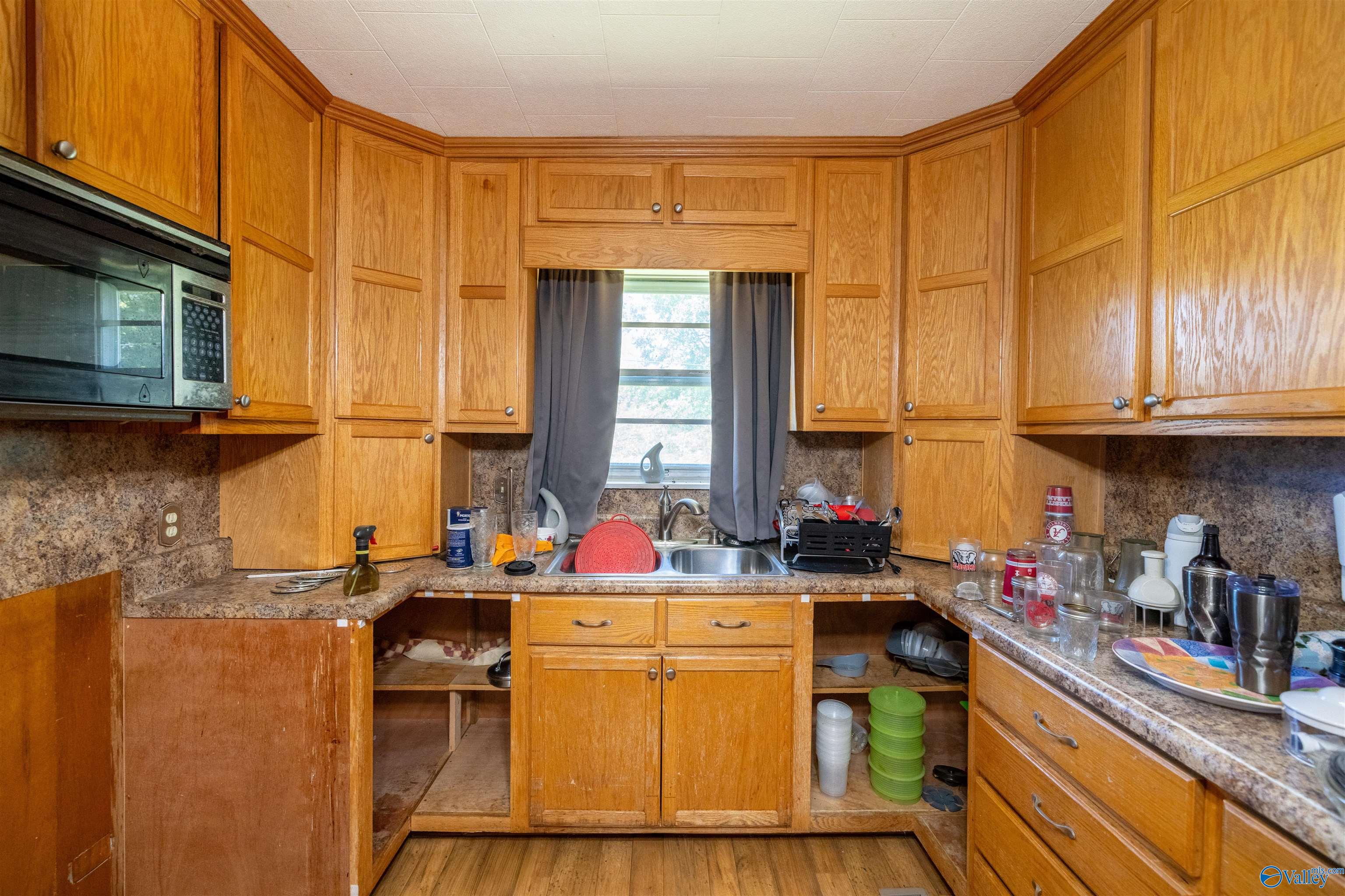 10535 Highway 269