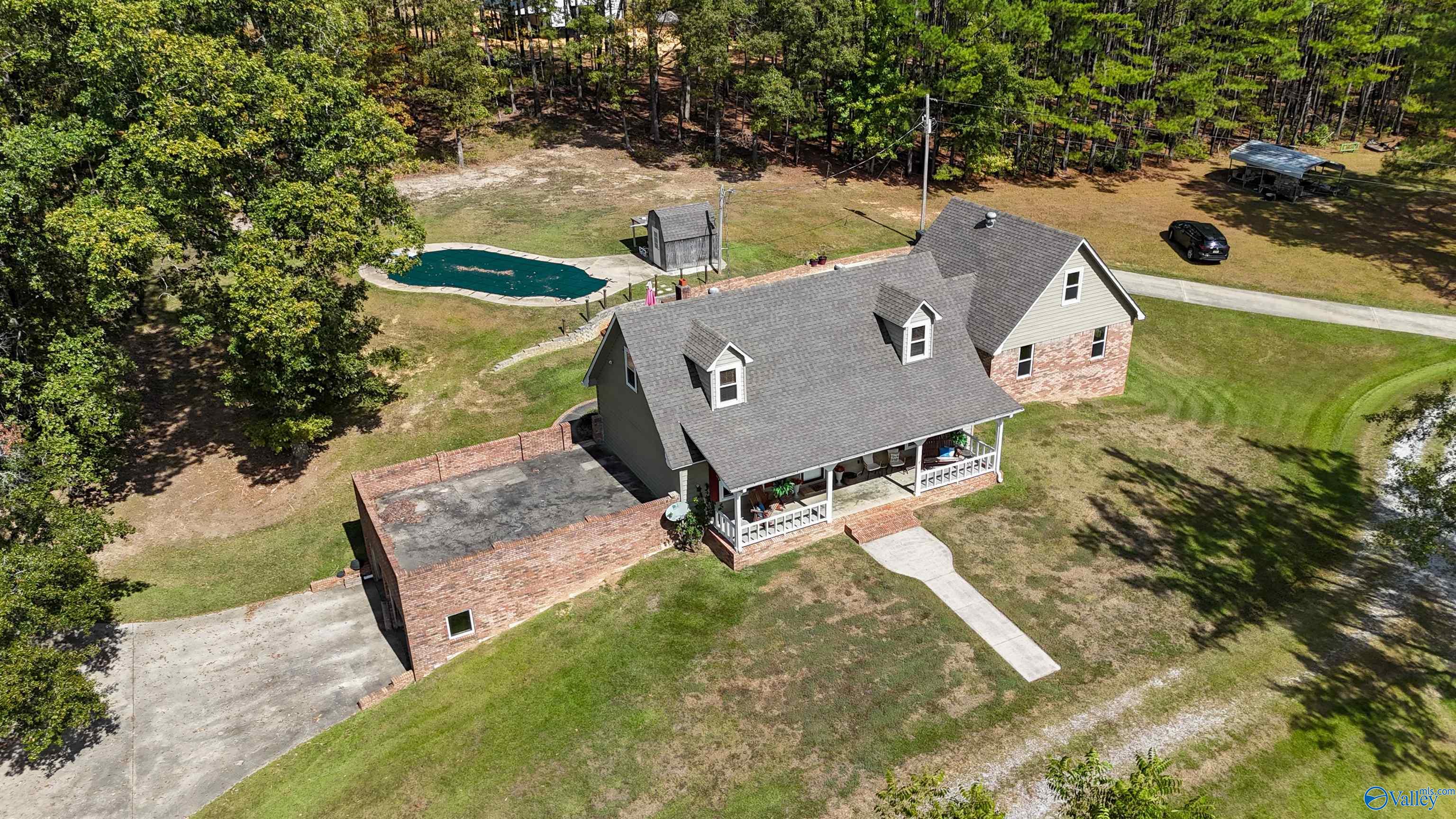 672 Kemp Road