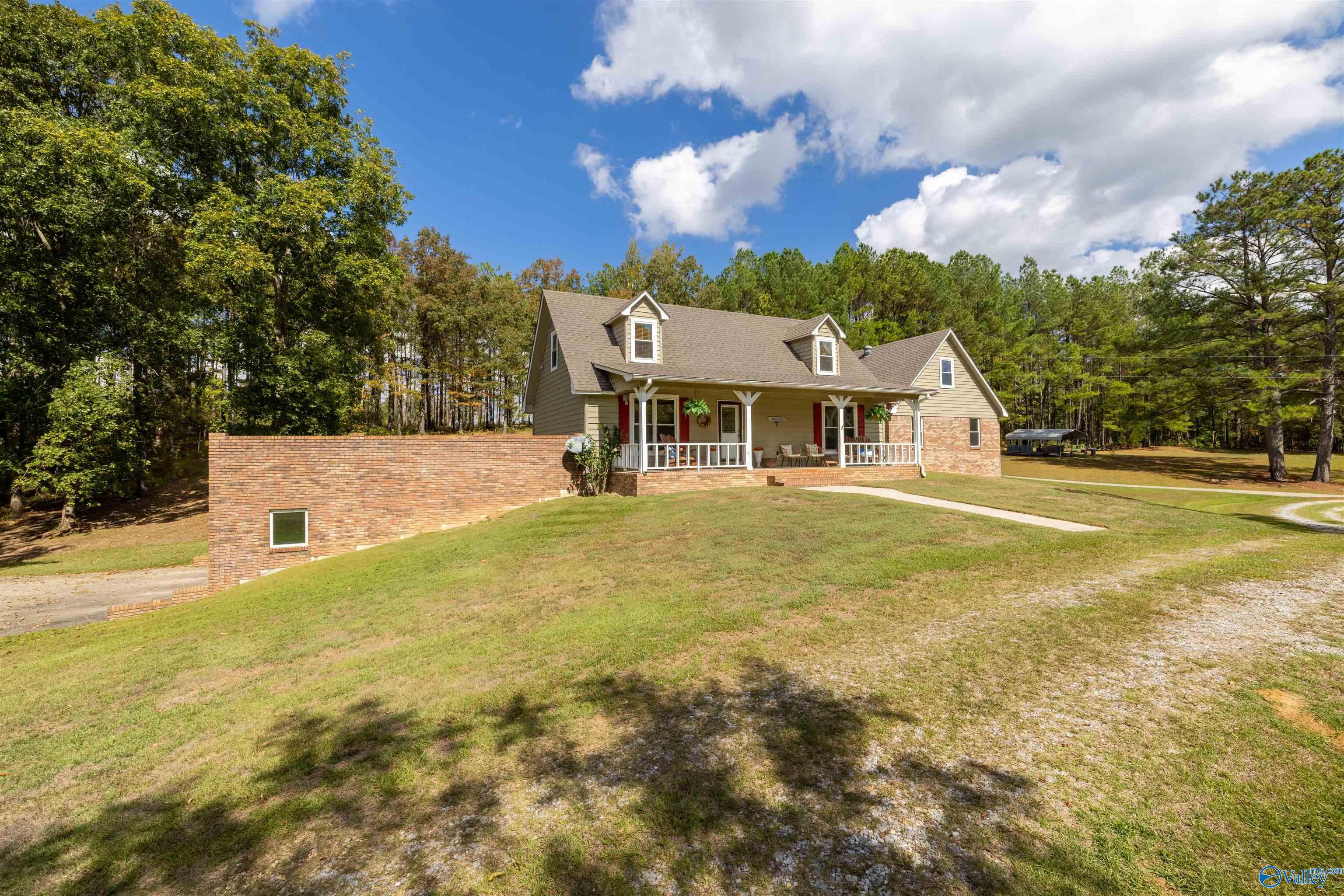 672 Kemp Road