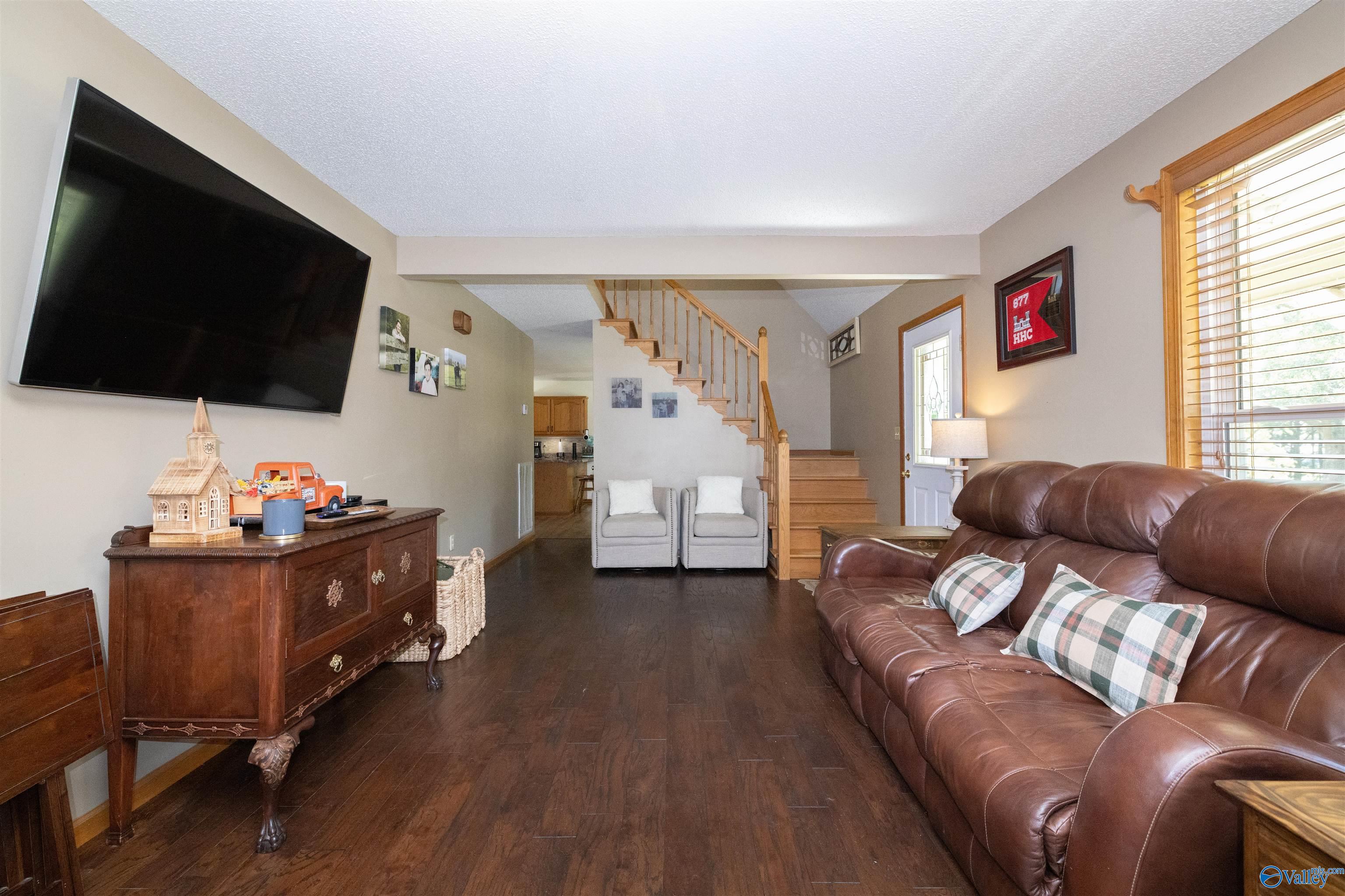 672 Kemp Road
