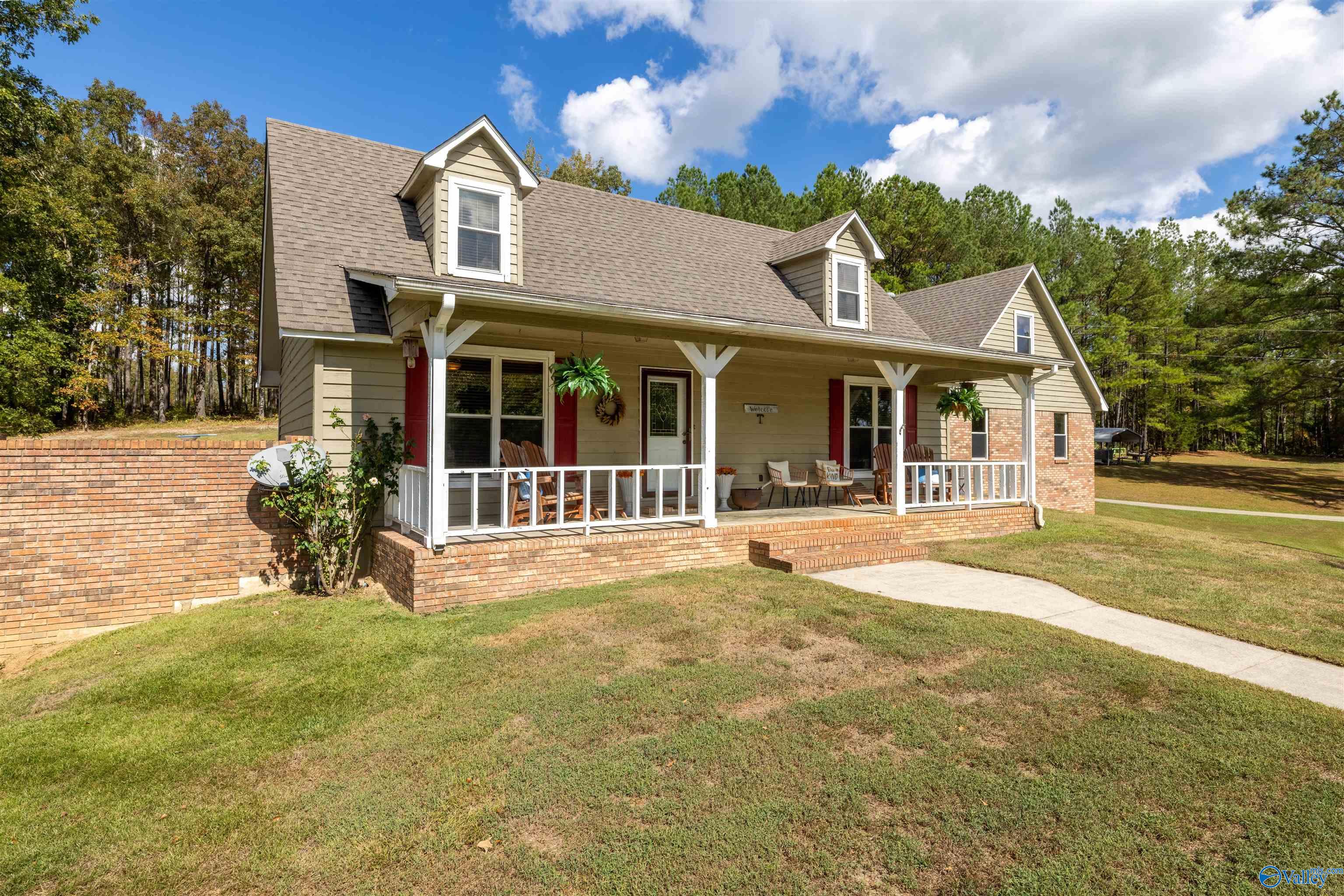 672 Kemp Road