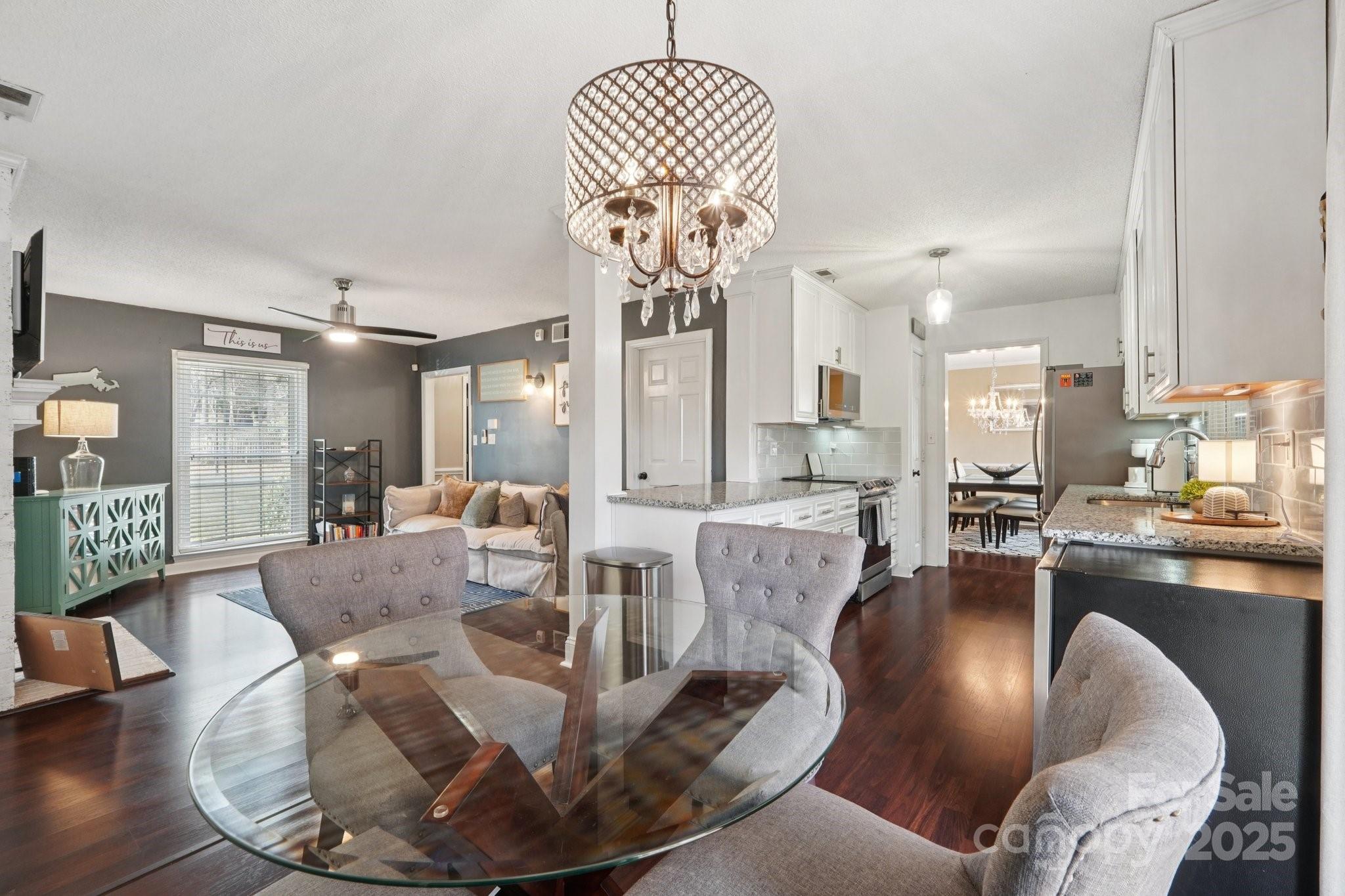 3016 Heathcroft Court