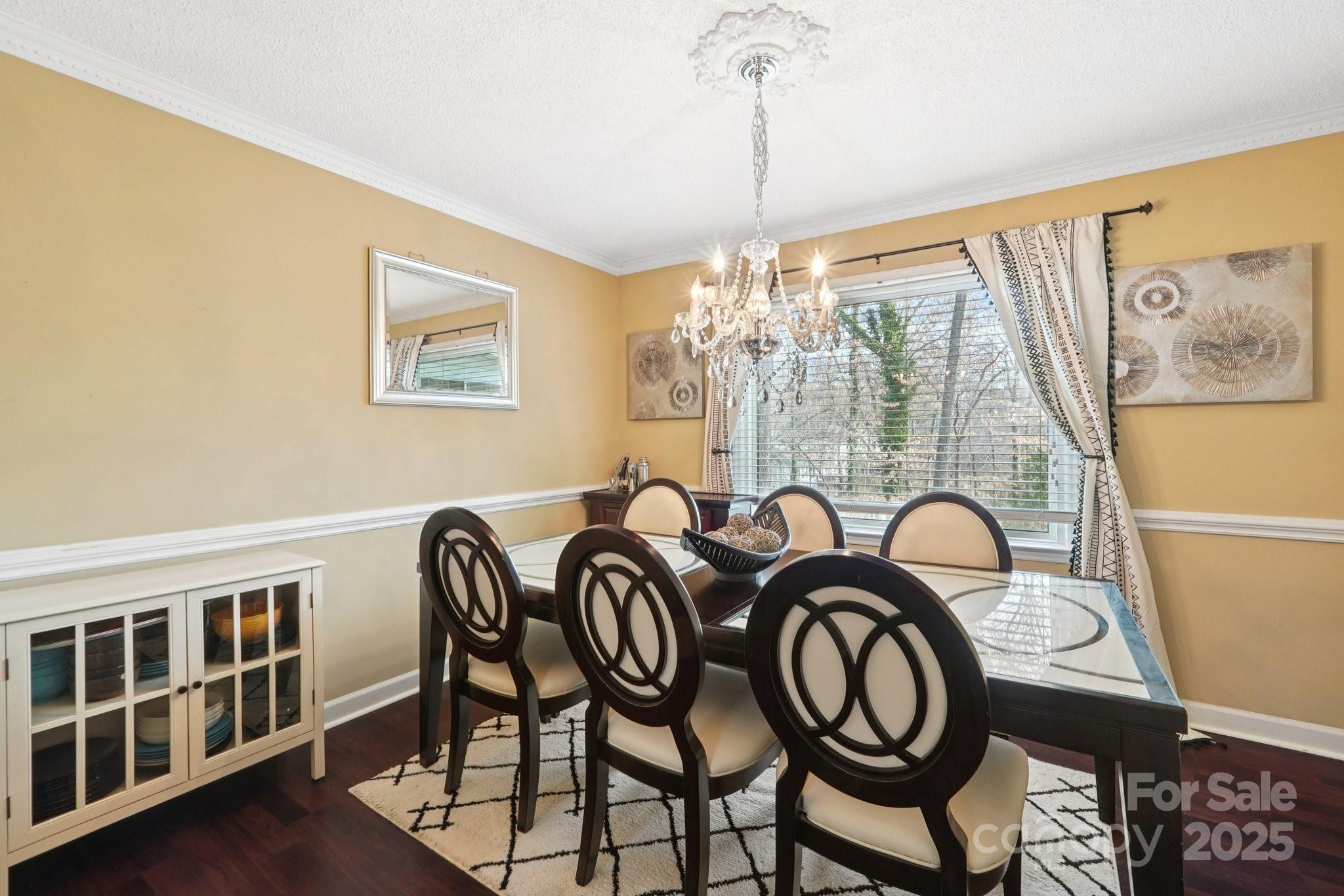 3016 Heathcroft Court