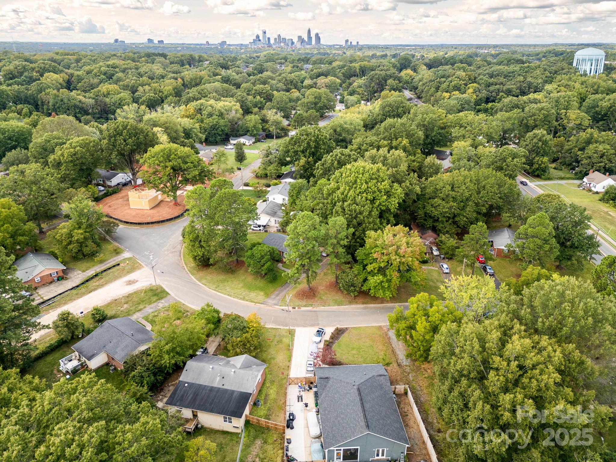 3912 Litchfield Road