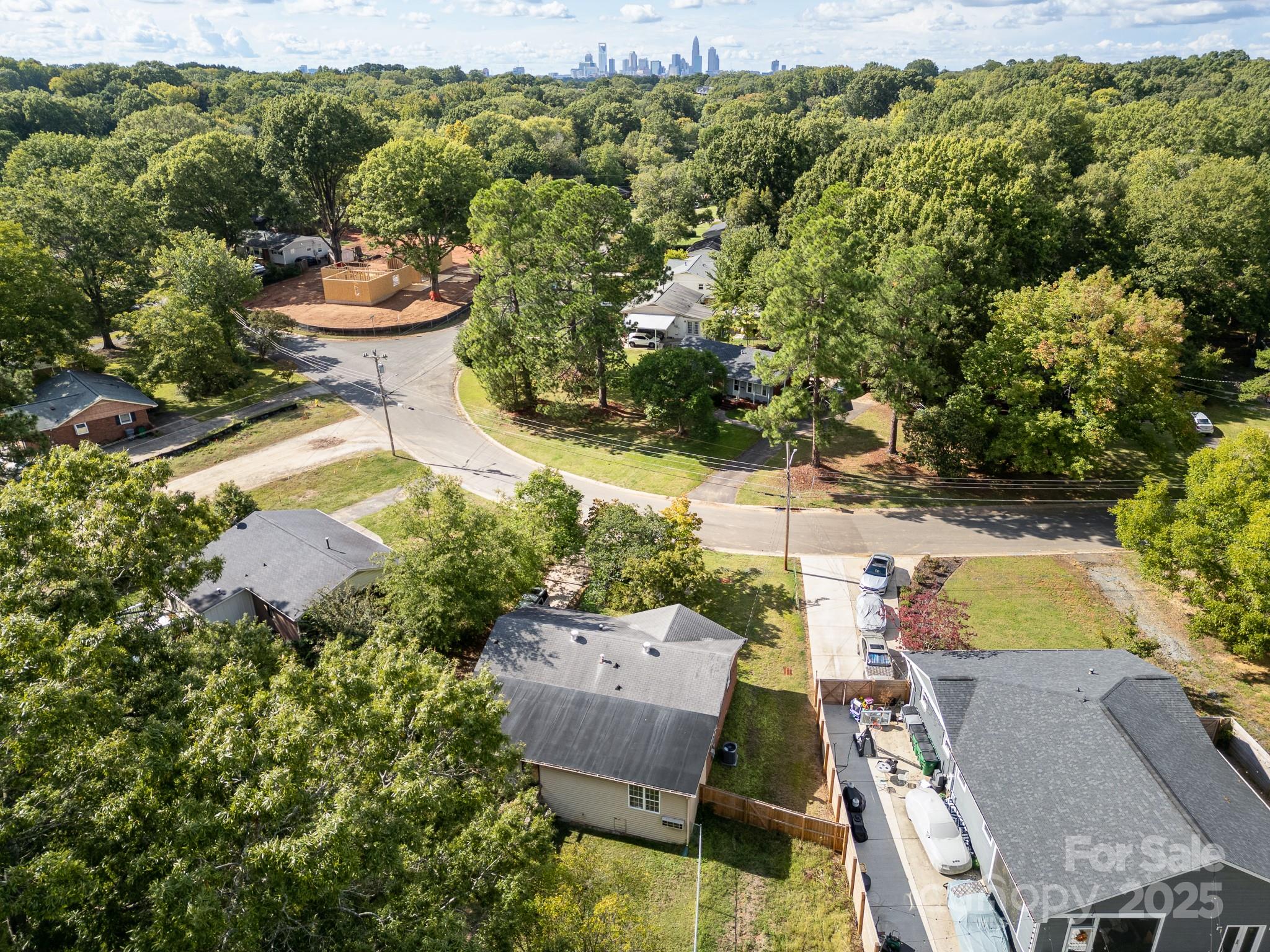 3912 Litchfield Road