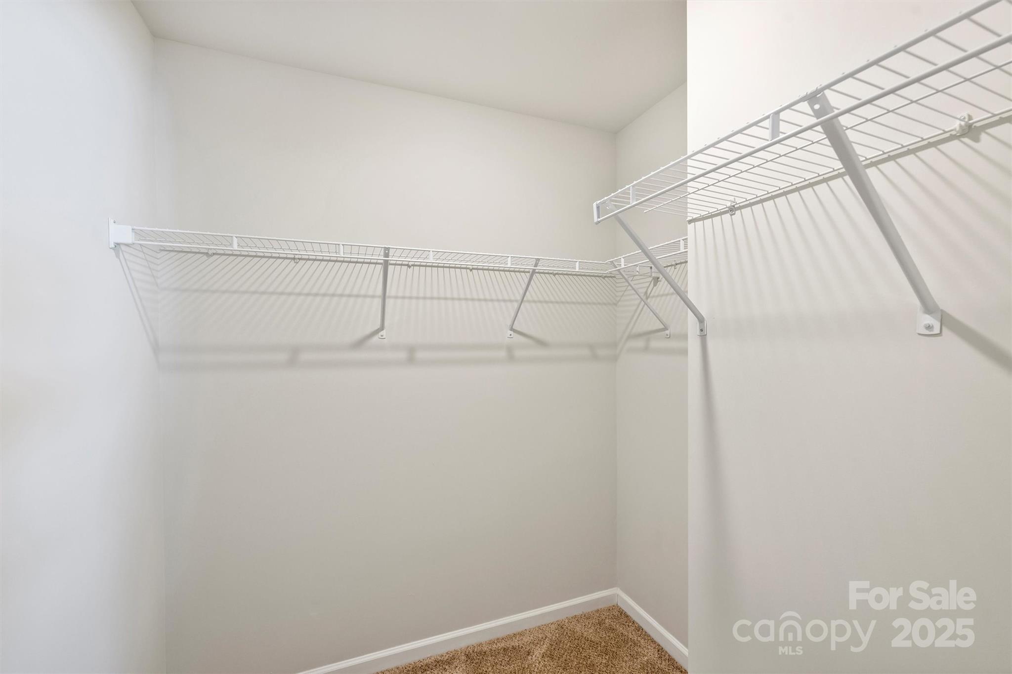 2409 Via del Conte Alley