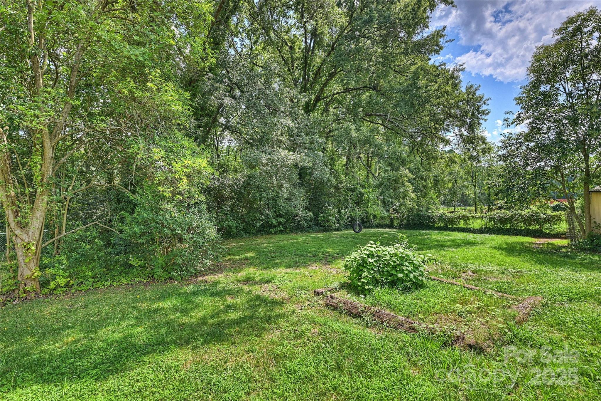 3912 Litchfield Road