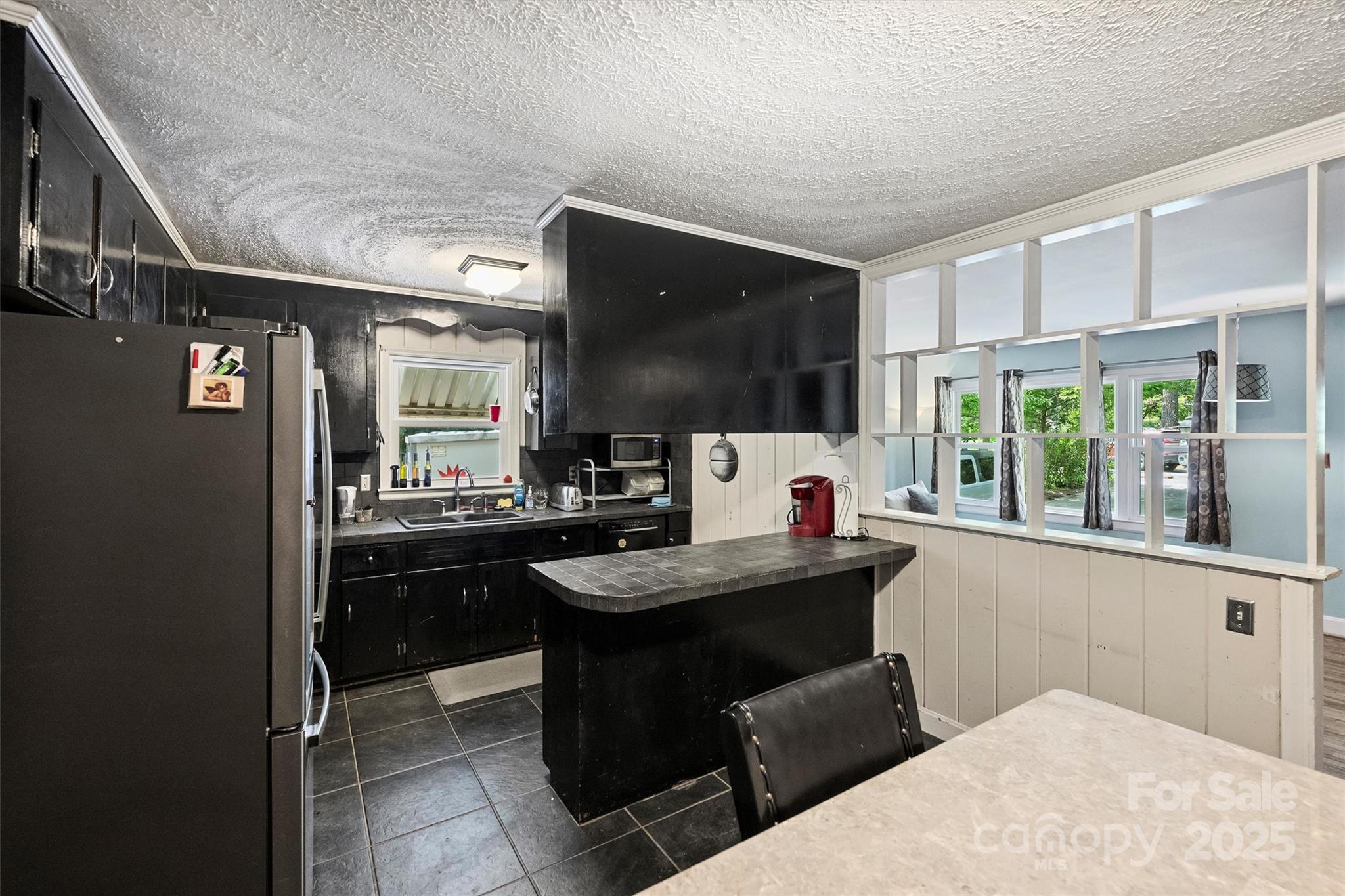 3912 Litchfield Road