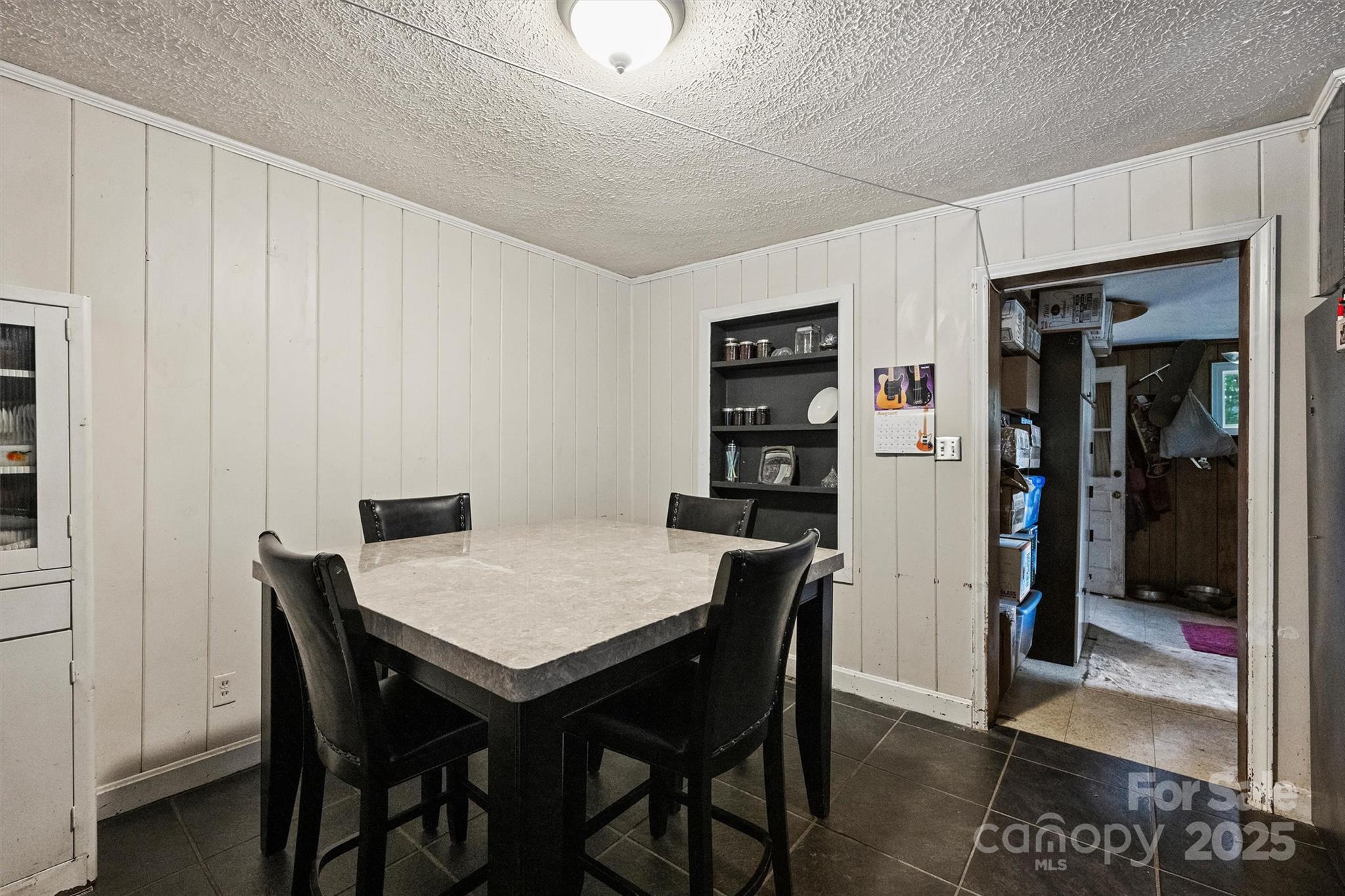 3912 Litchfield Road