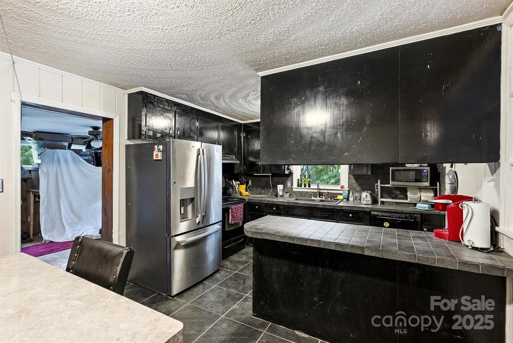 3912 Litchfield Road