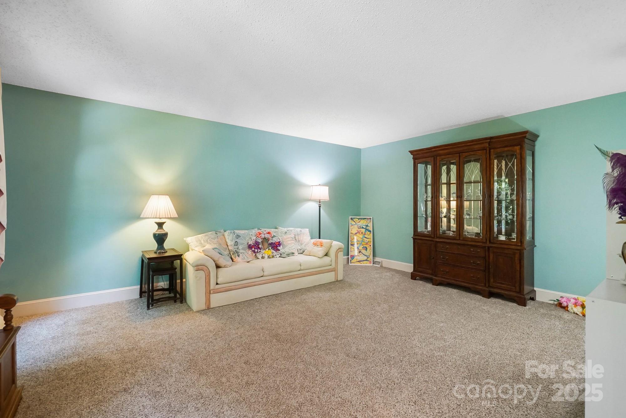 9551 Hitchgate Drive