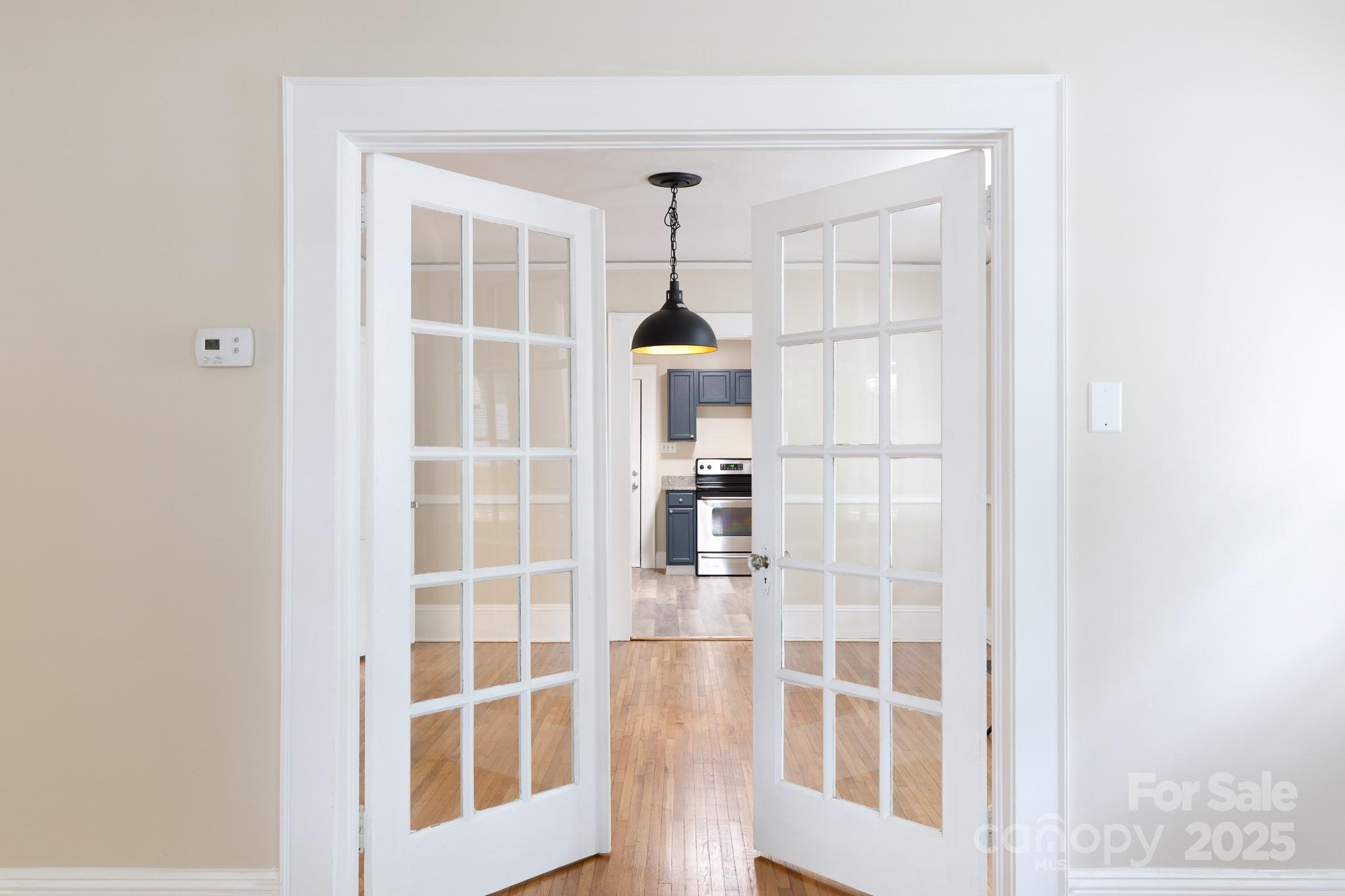 2100 Highland Street