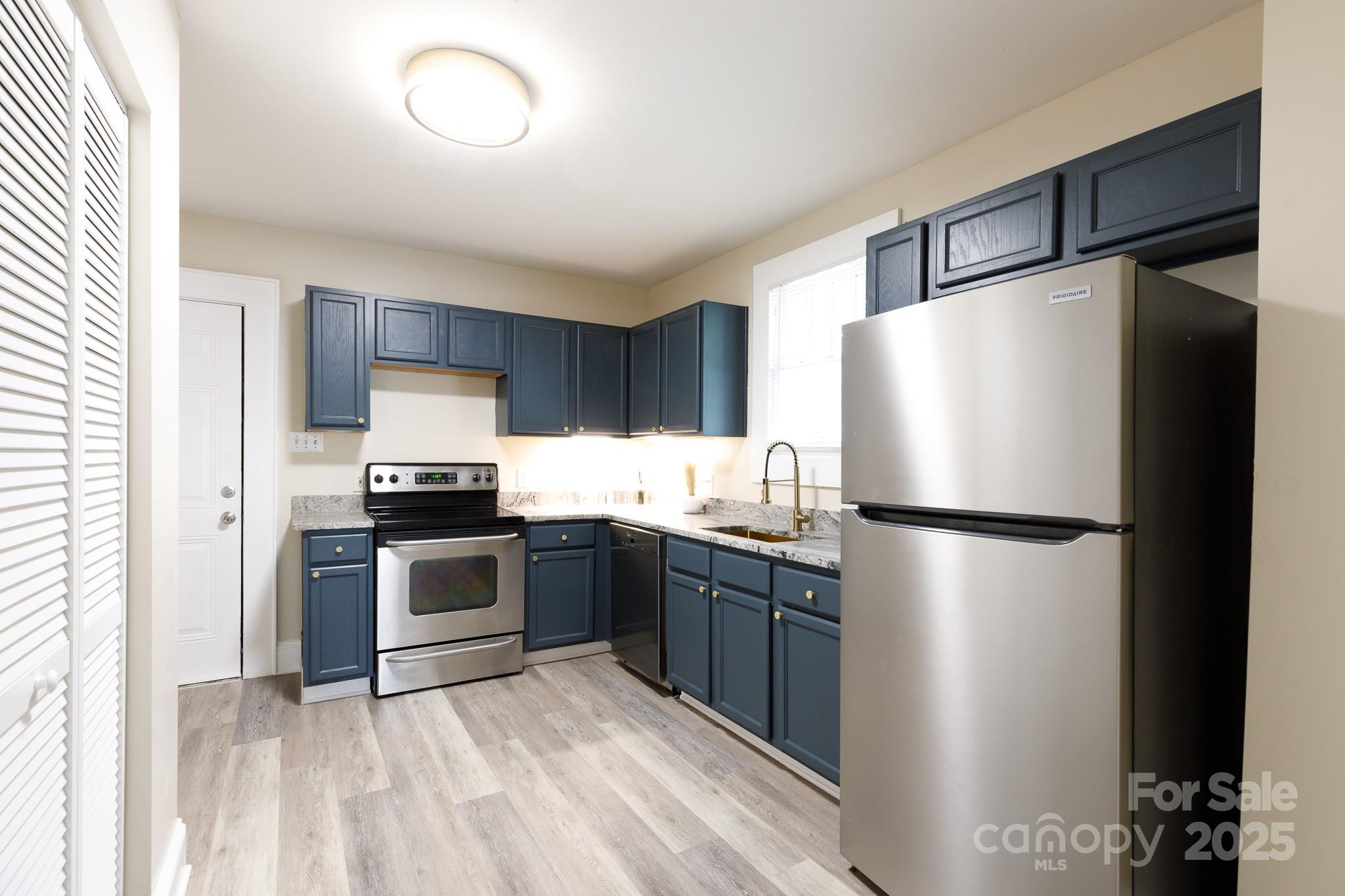 2100 Highland Street