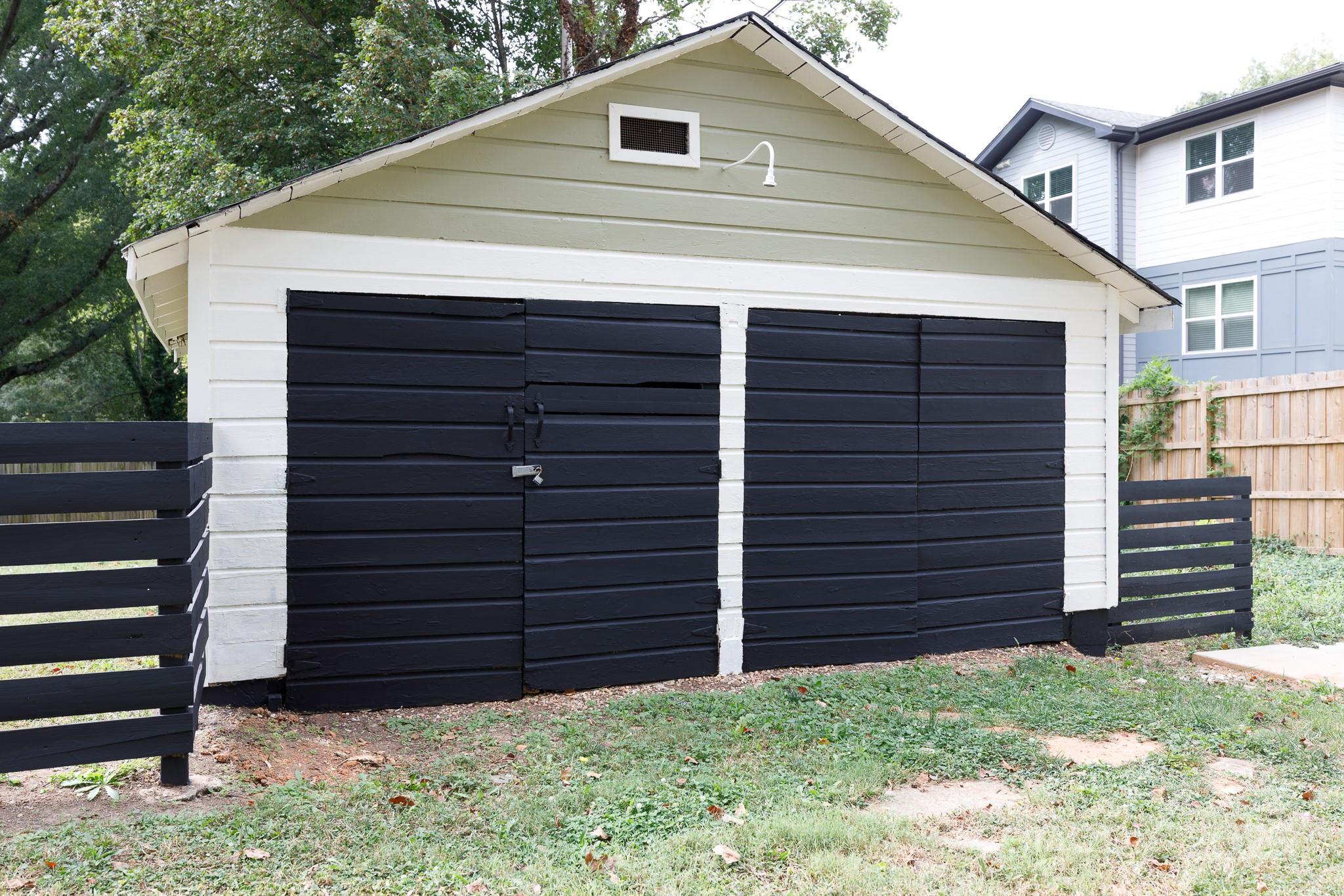 2100 Highland Street