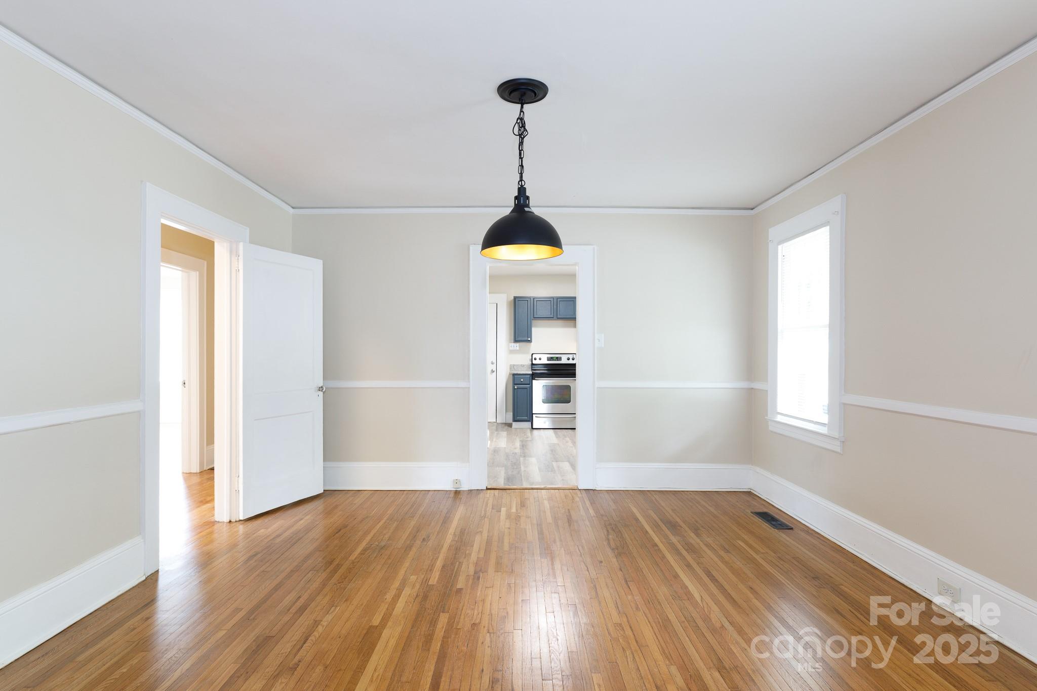 2100 Highland Street