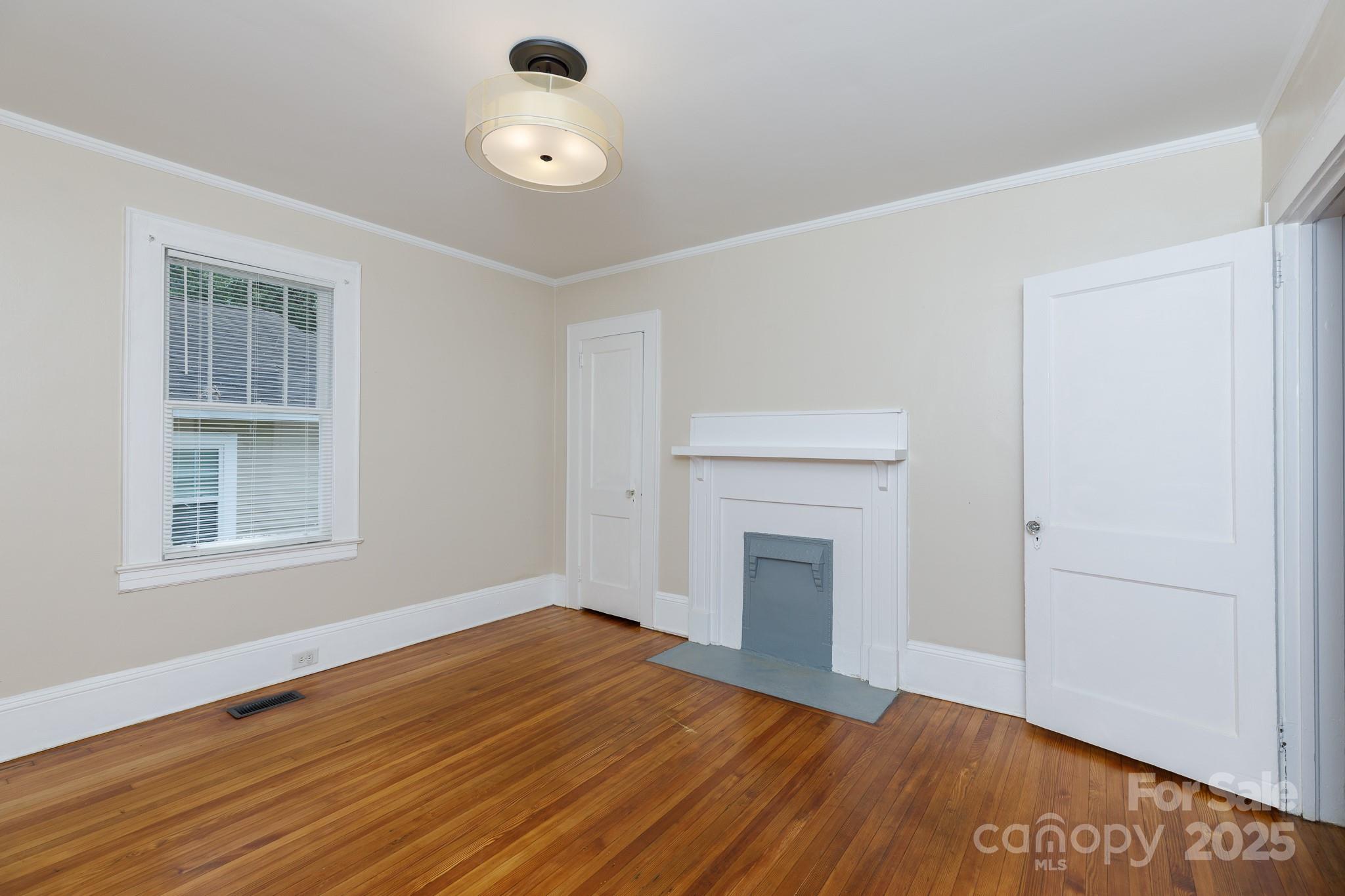 2100 Highland Street