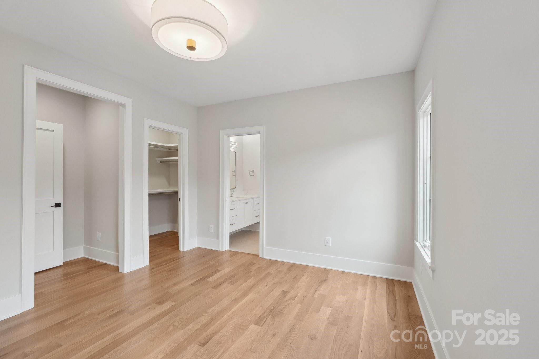 213 Crest Court