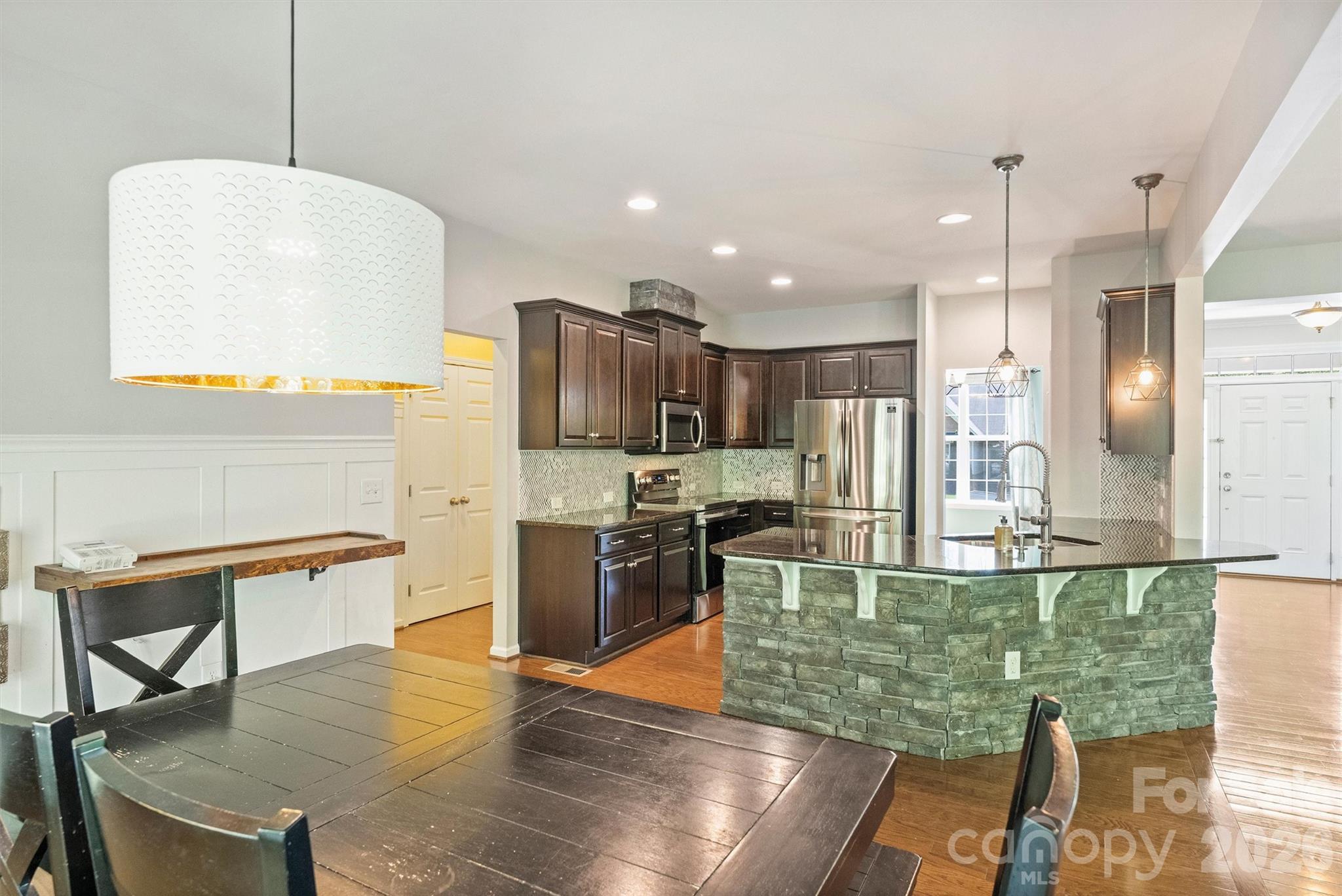1135 Brookdale Lane