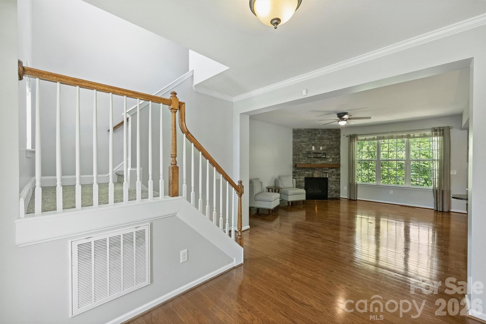 1135 Brookdale Lane