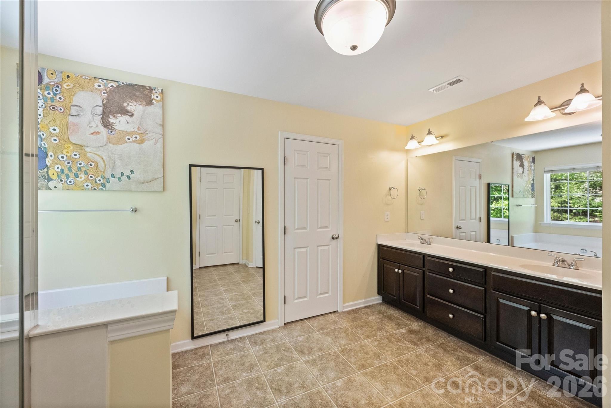 1135 Brookdale Lane