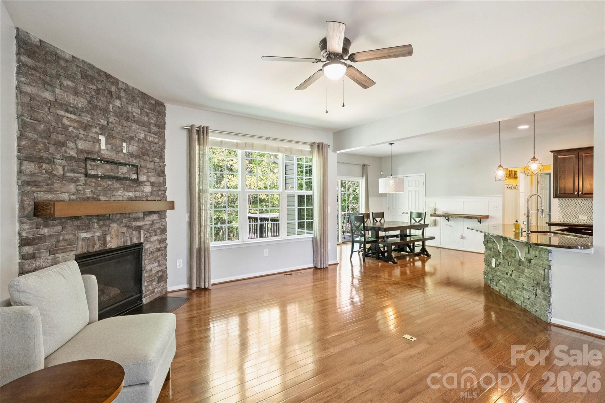 1135 Brookdale Lane