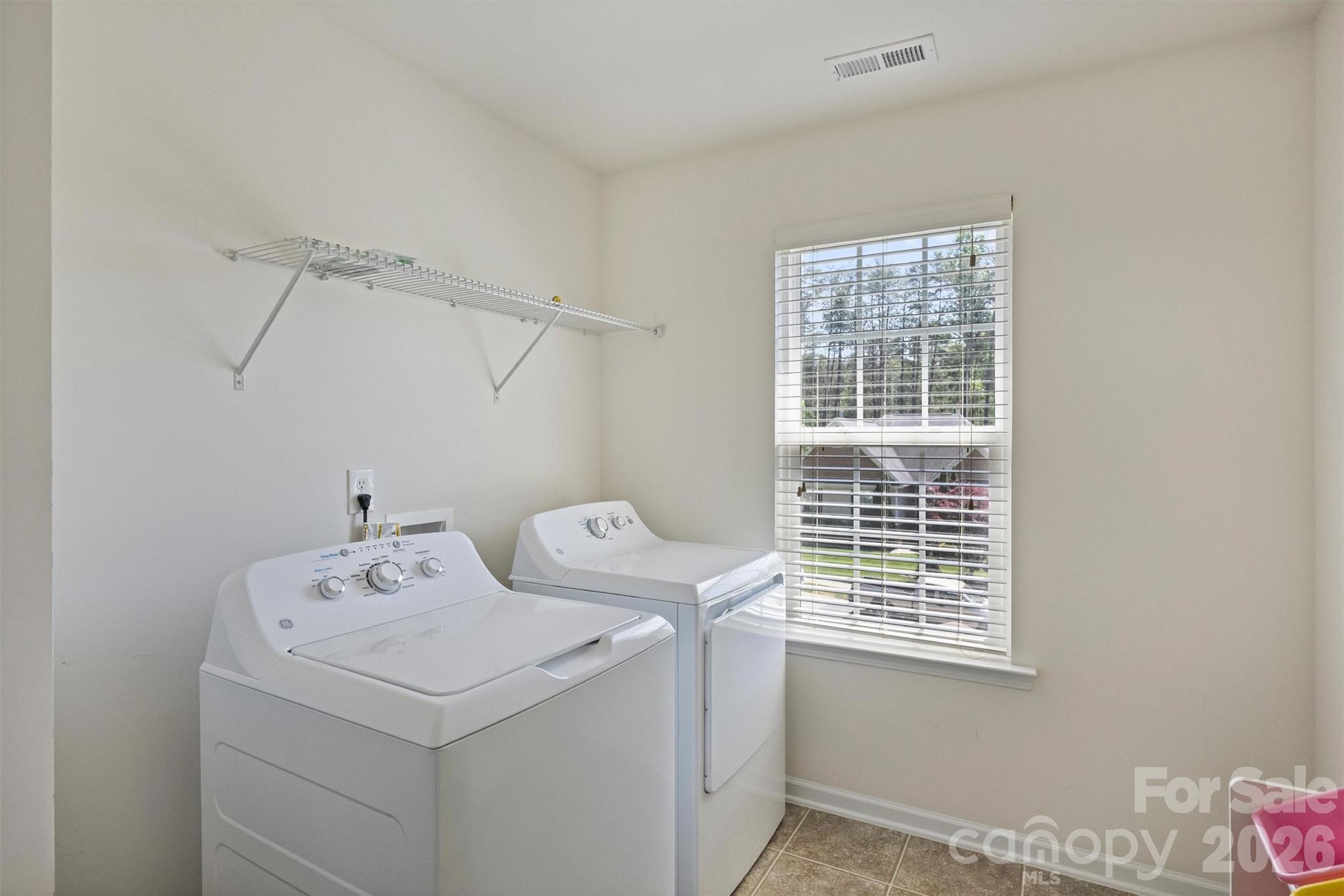 1135 Brookdale Lane