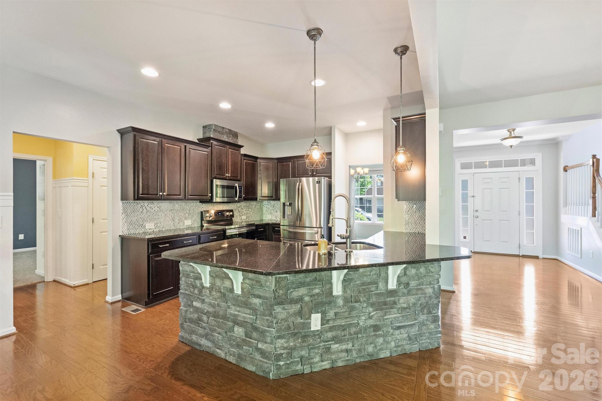 1135 Brookdale Lane